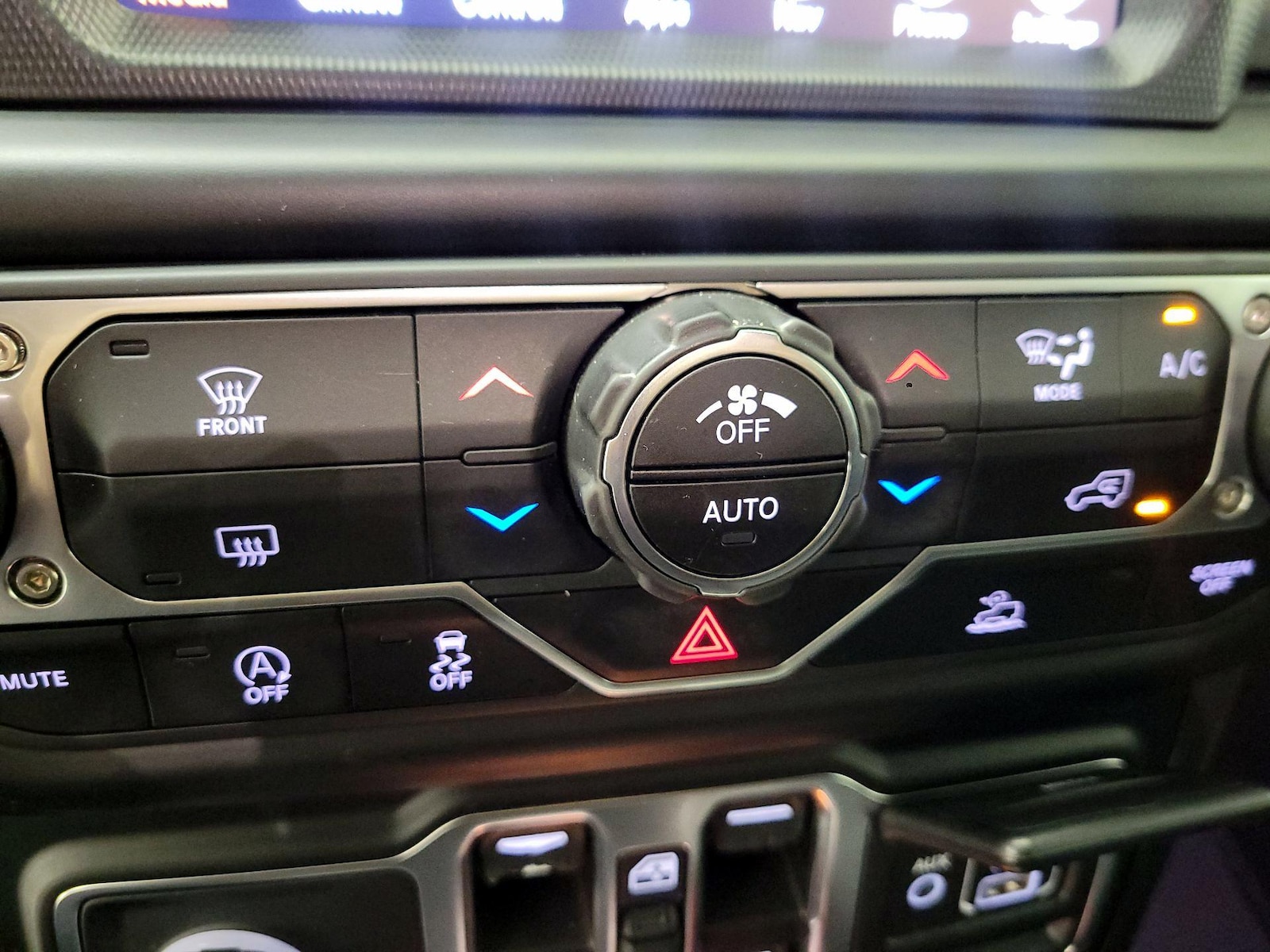 2021 Jeep Wrangler Unlimited Sahara - Photo 18