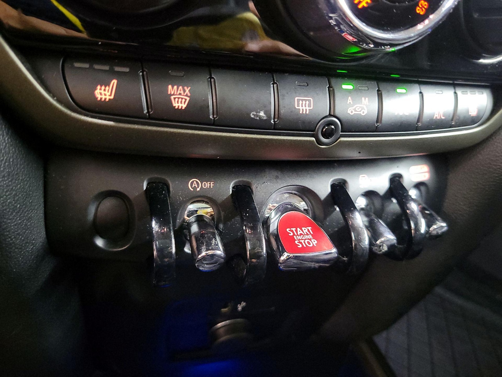 2020 MINI Countryman S - Photo 18