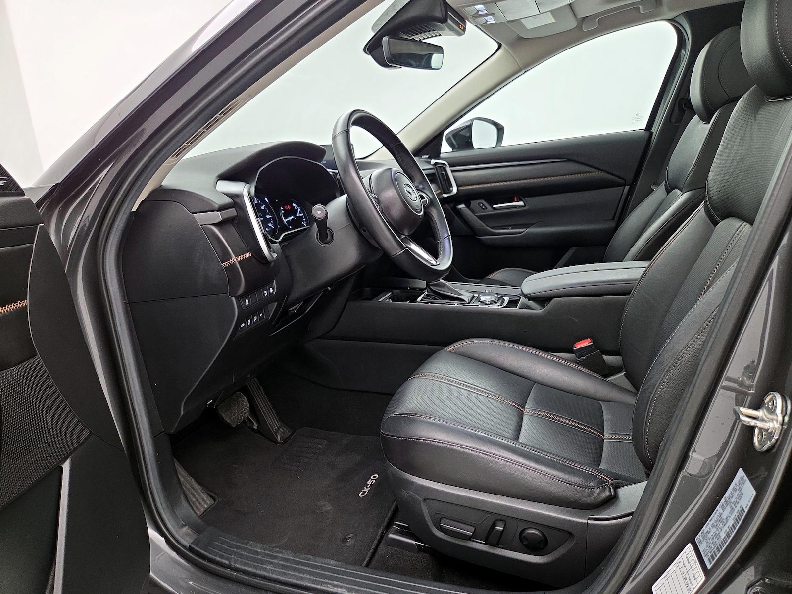 2025 Mazda CX-50 Premium - Photo 12