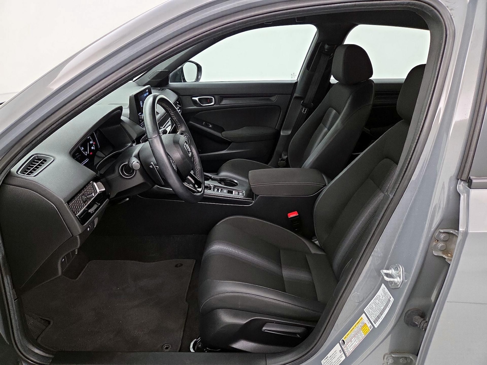 2025 Honda Civic Sport - Photo 12