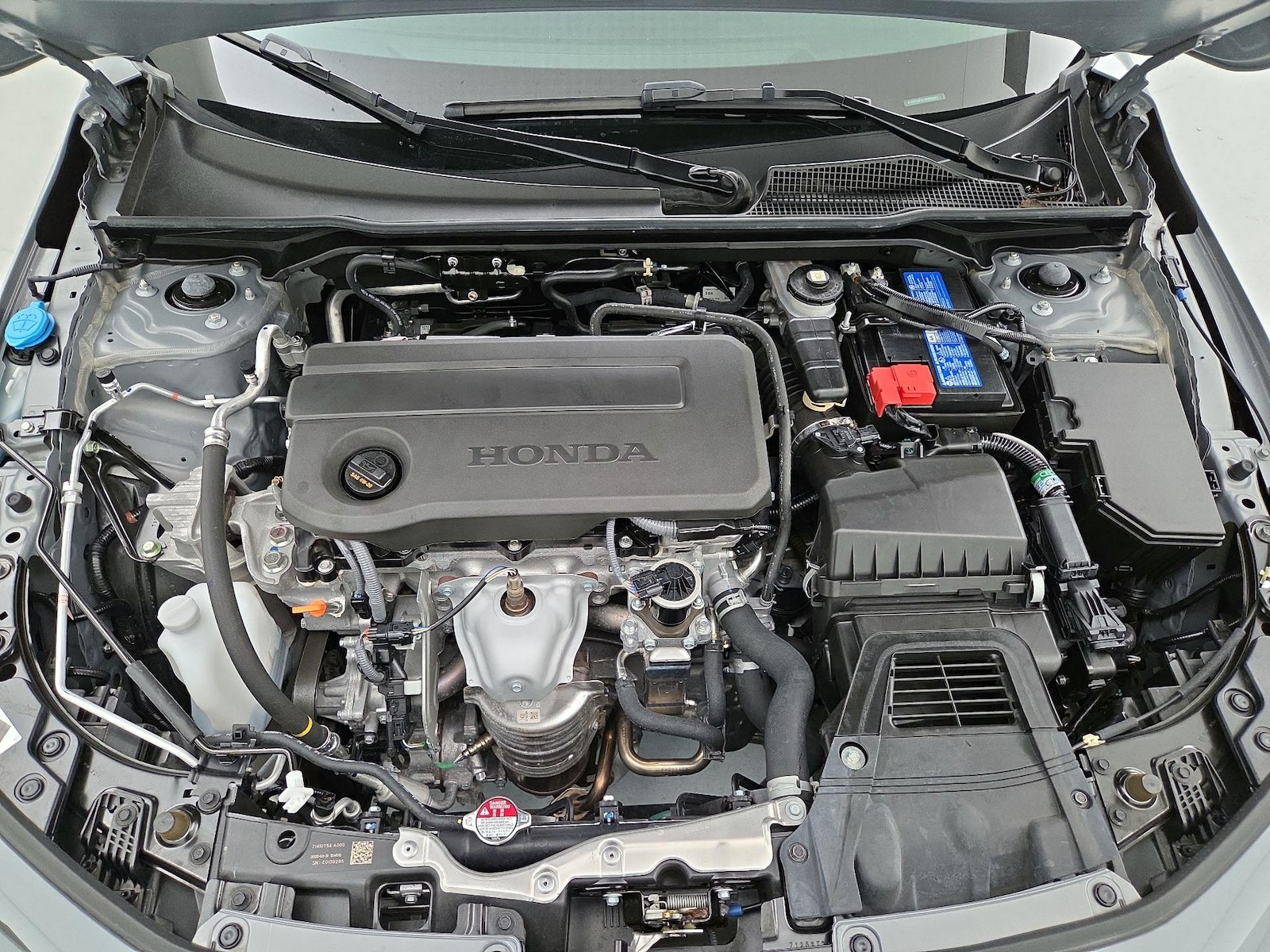 2025 Honda Civic Sport - Photo 22