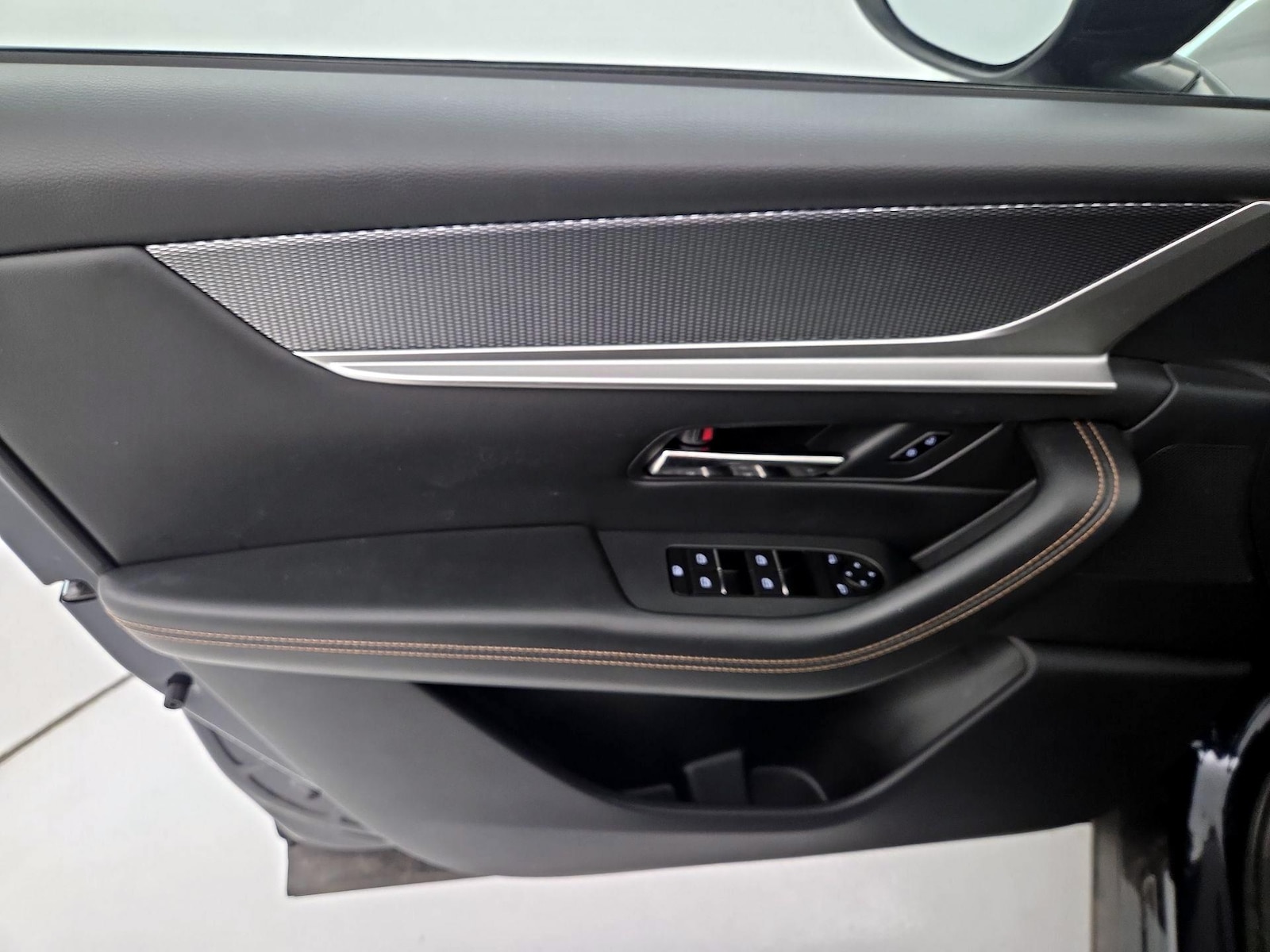 2024 Mazda CX-90 Premium Package - Photo 13