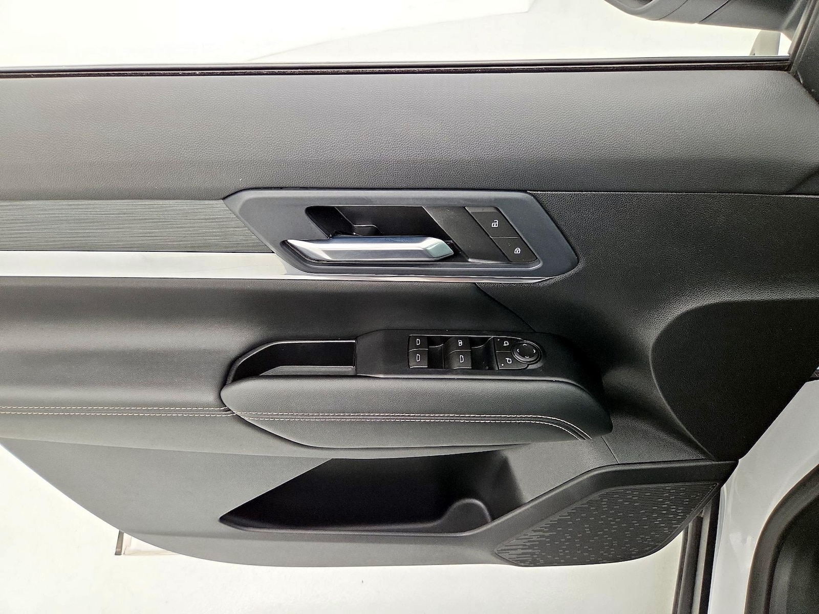 2026 GMC Terrain Elevation - Photo 13