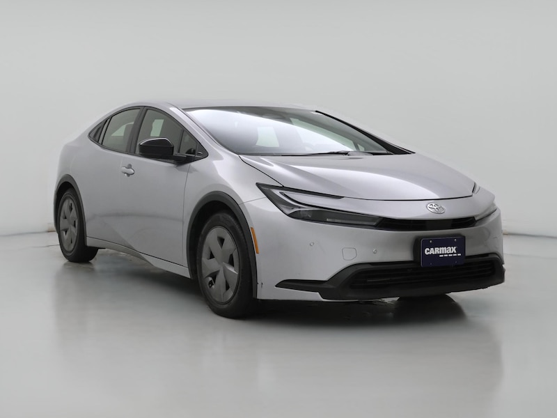 2025 Toyota Prius LE