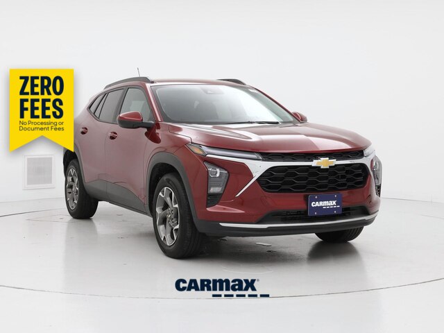 Red 2025 Chevrolet Trax SUV / Crossover Front-Wheel Drive Automatic