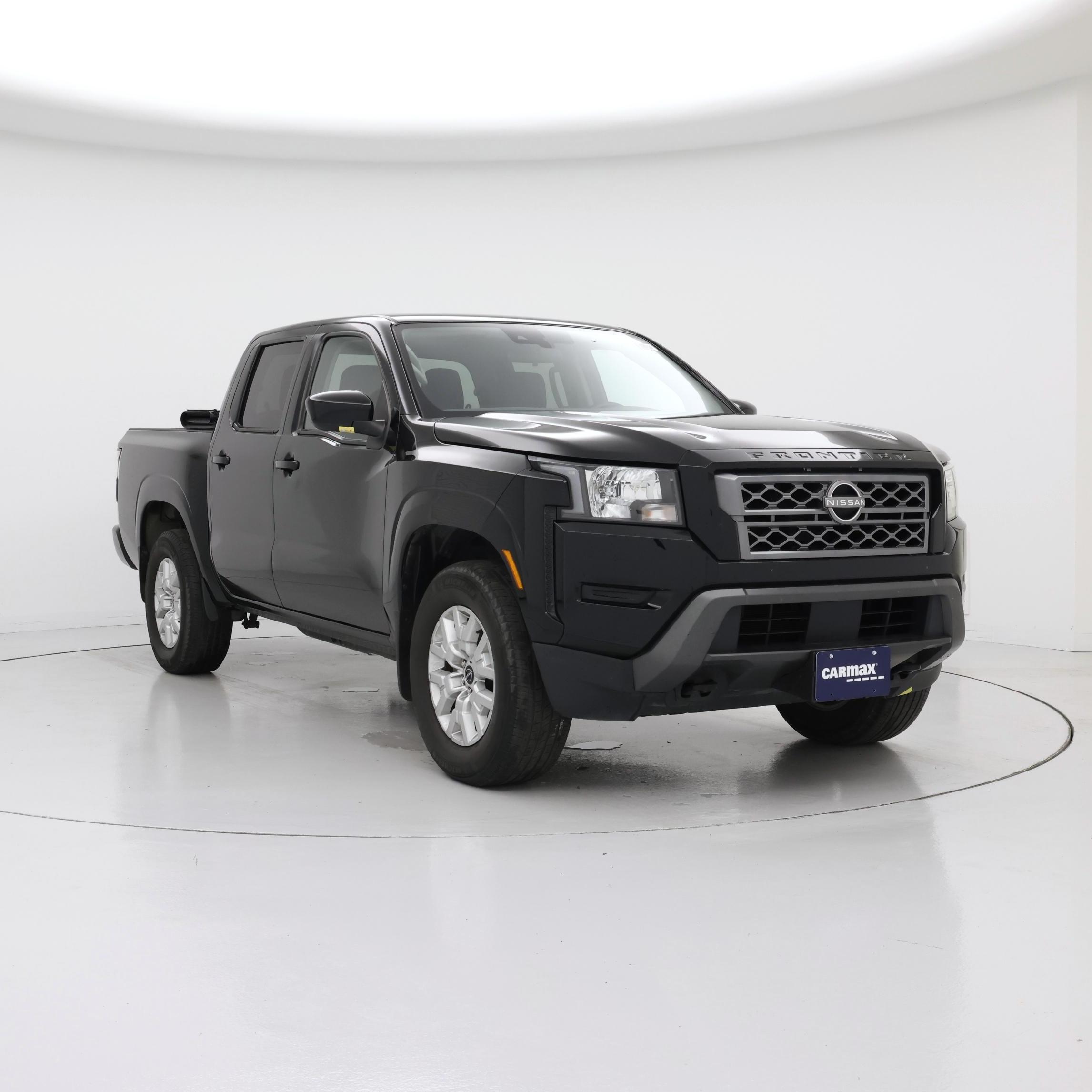 Black 2022 Nissan Frontier Pickup Truck Four-Wheel Drive Automatic