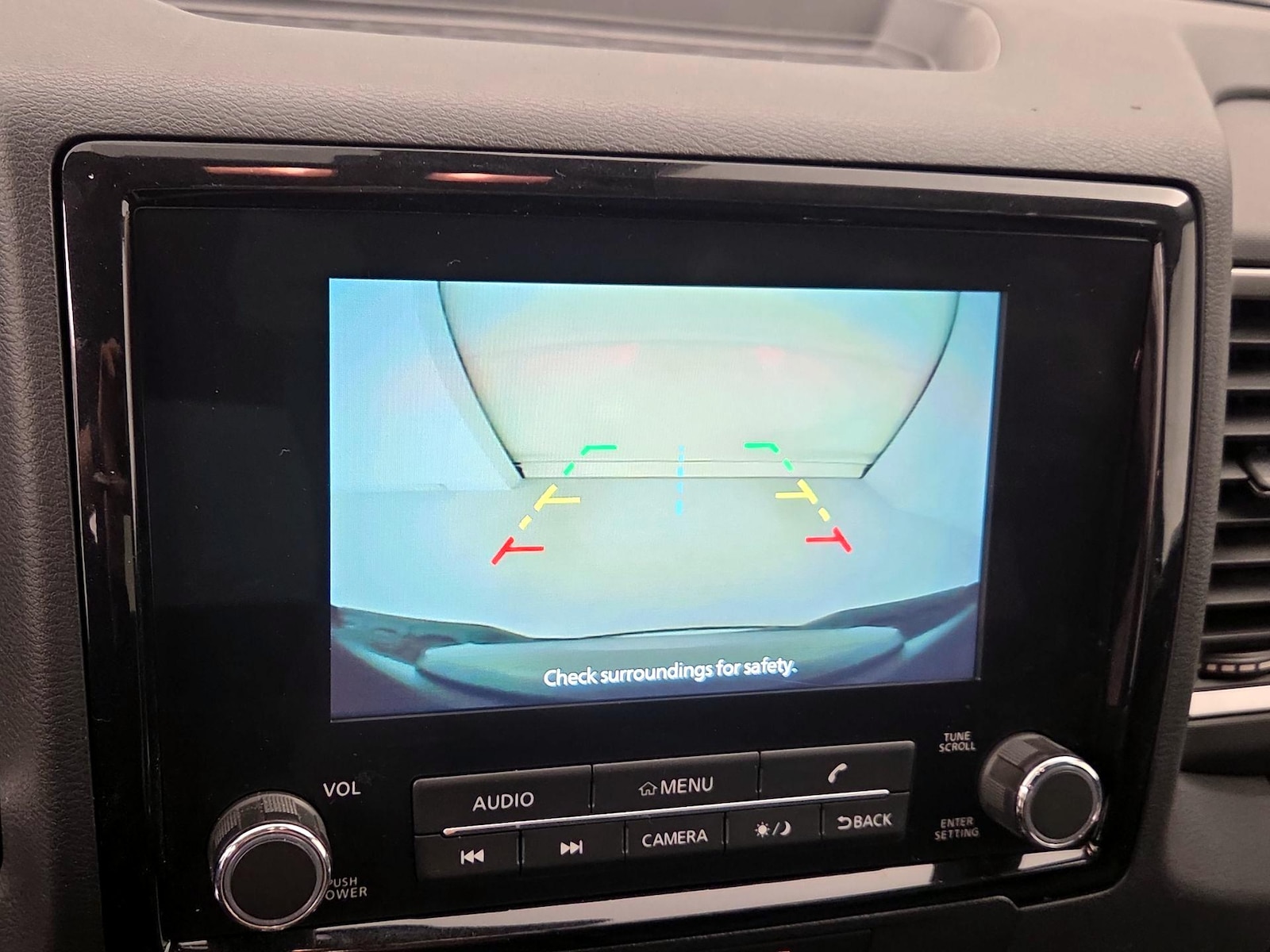 2022 Nissan Frontier SV - Photo 15