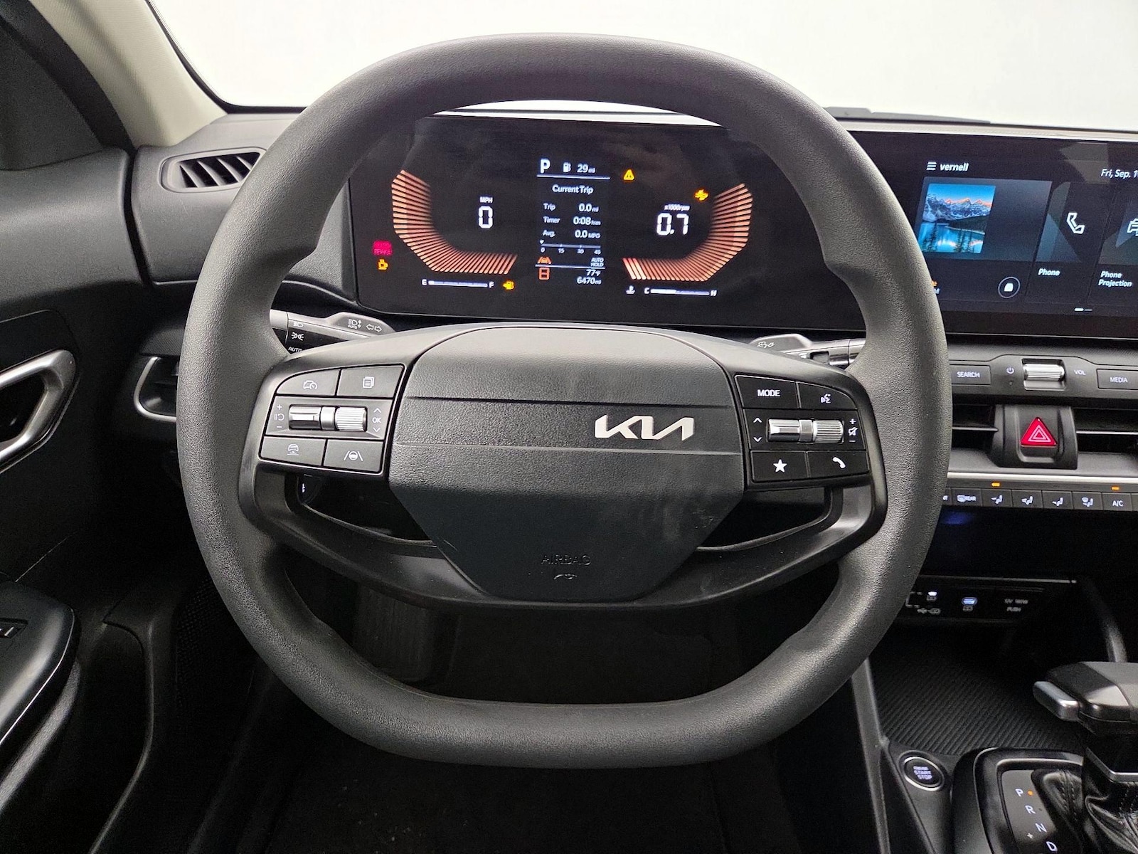 2026 Kia K4 LX - Photo 11