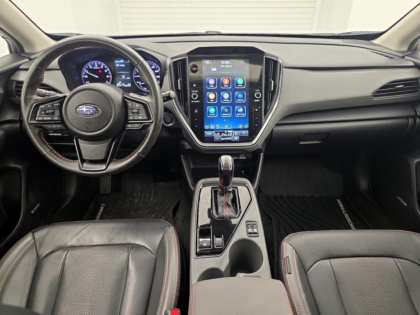 Apple CarPlay® & Android Auto™