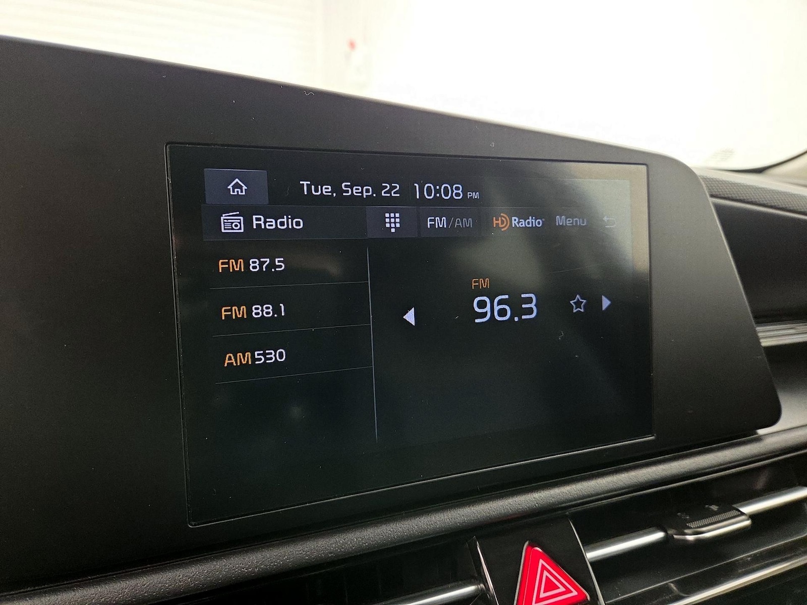 2025 Kia Niro LX - Photo 16