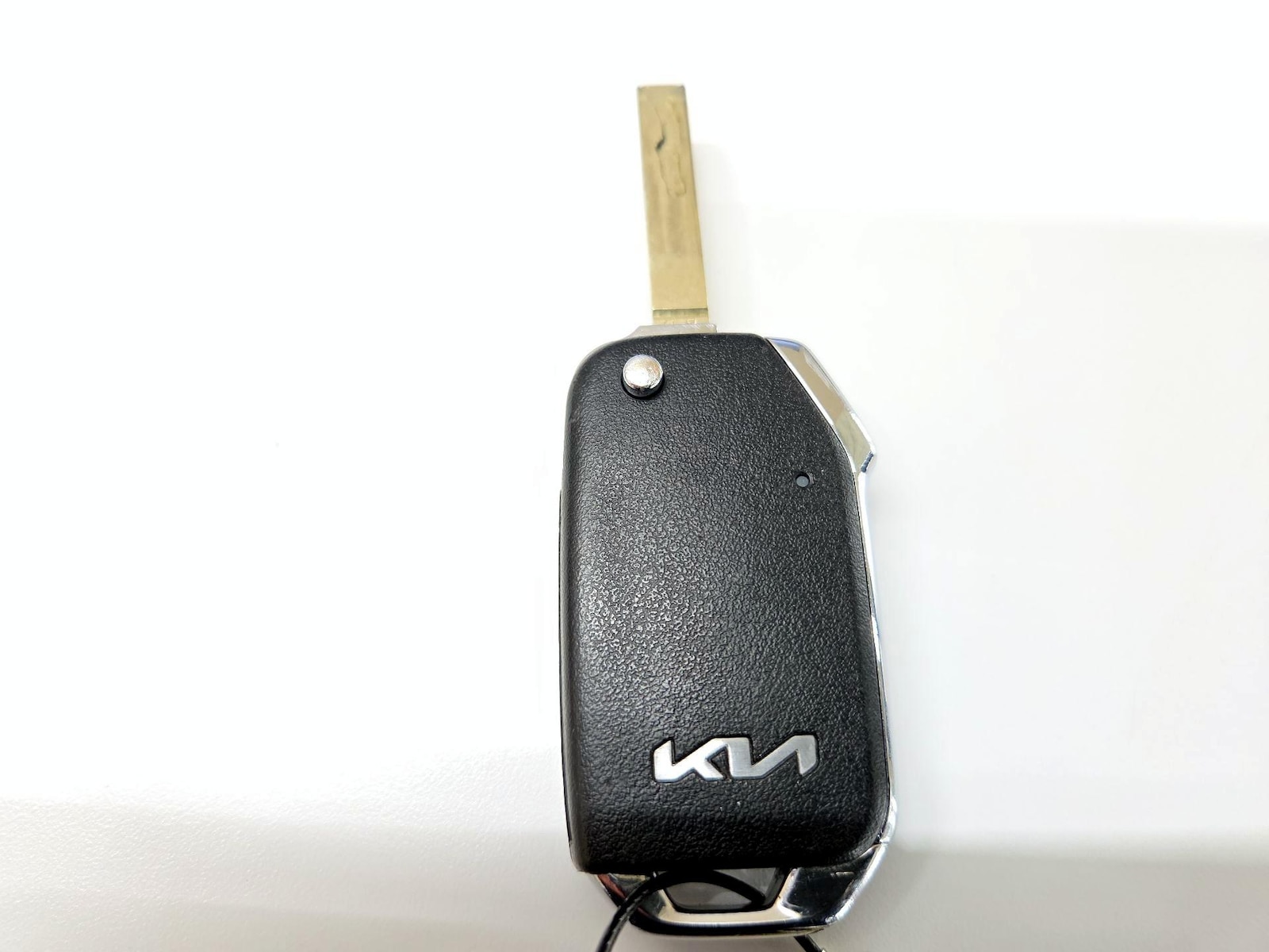 2025 Kia Niro LX - Photo 23