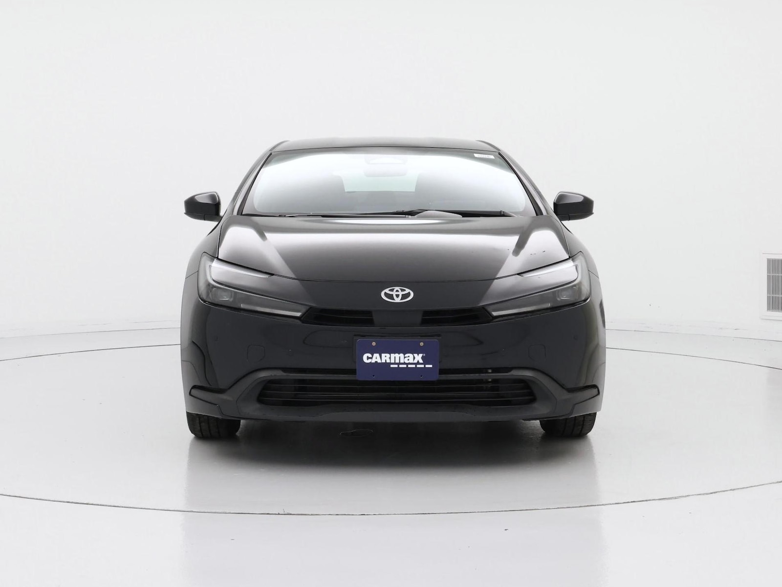 2025 Toyota Prius LE - Photo 6