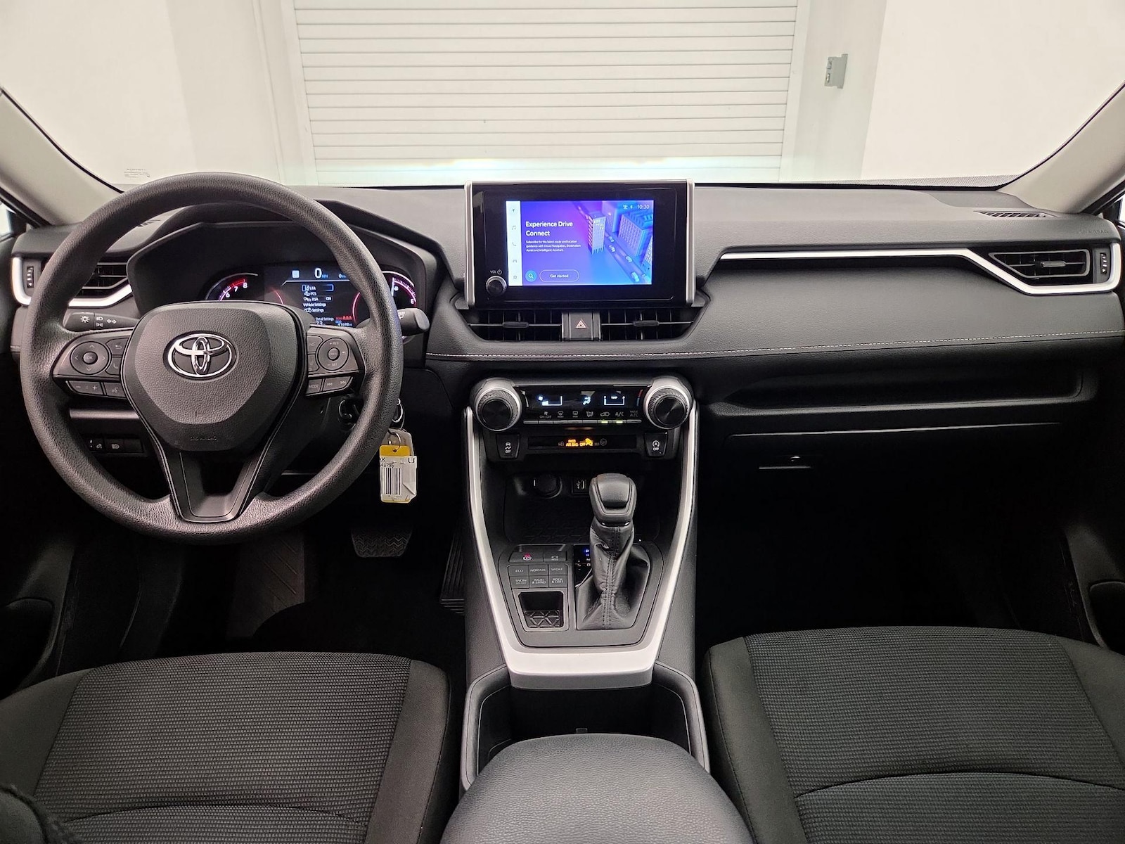 2025 Toyota RAV4 LE - Photo 10