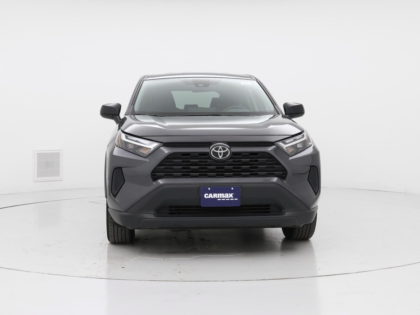 2025 Toyota RAV4 LE - Photo 6