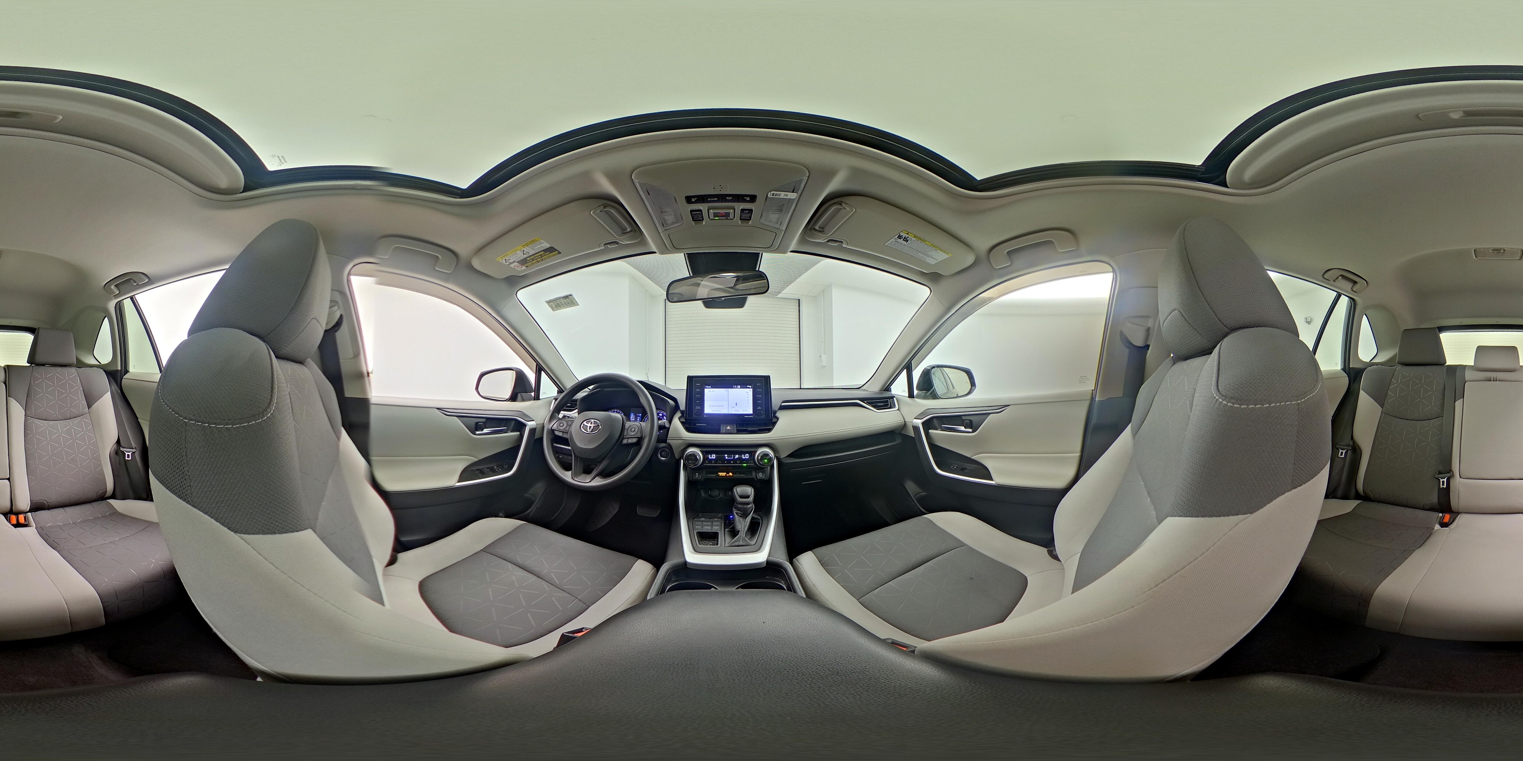 2021 Toyota RAV4 XLE - Photo 25