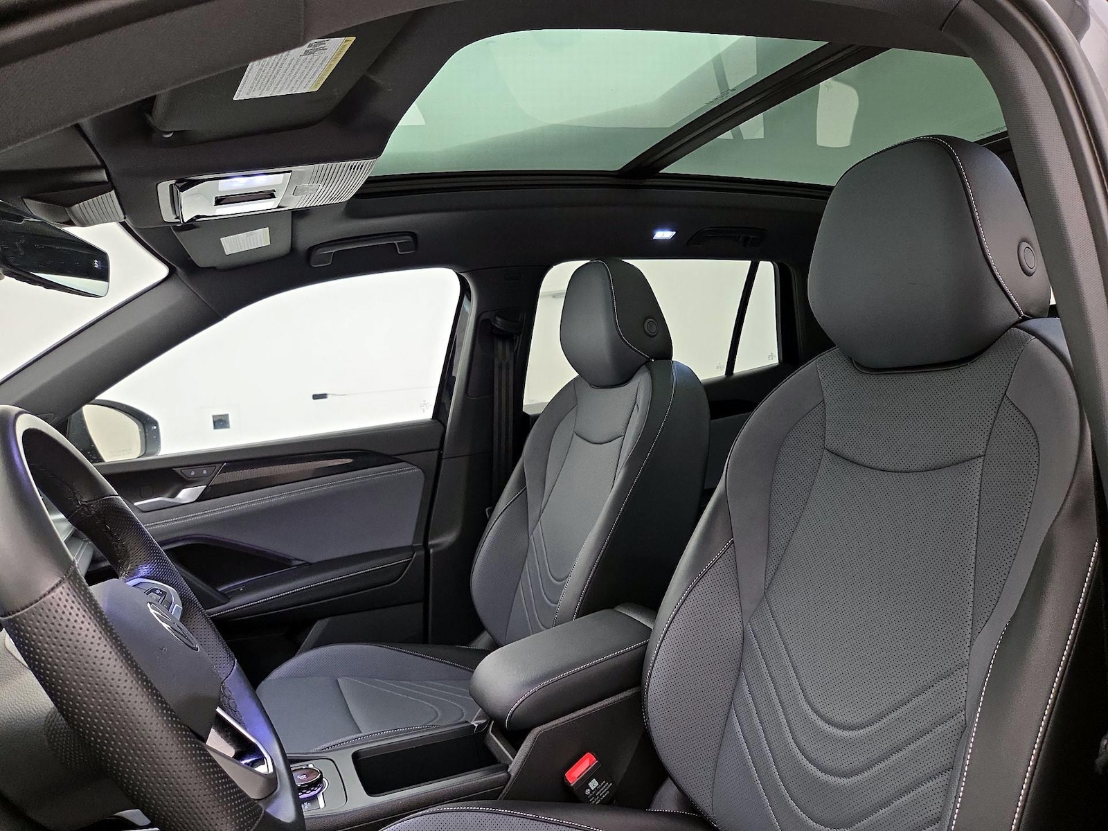 2025 Volkswagen Tiguan SE R-LINE BLACK - Photo 20