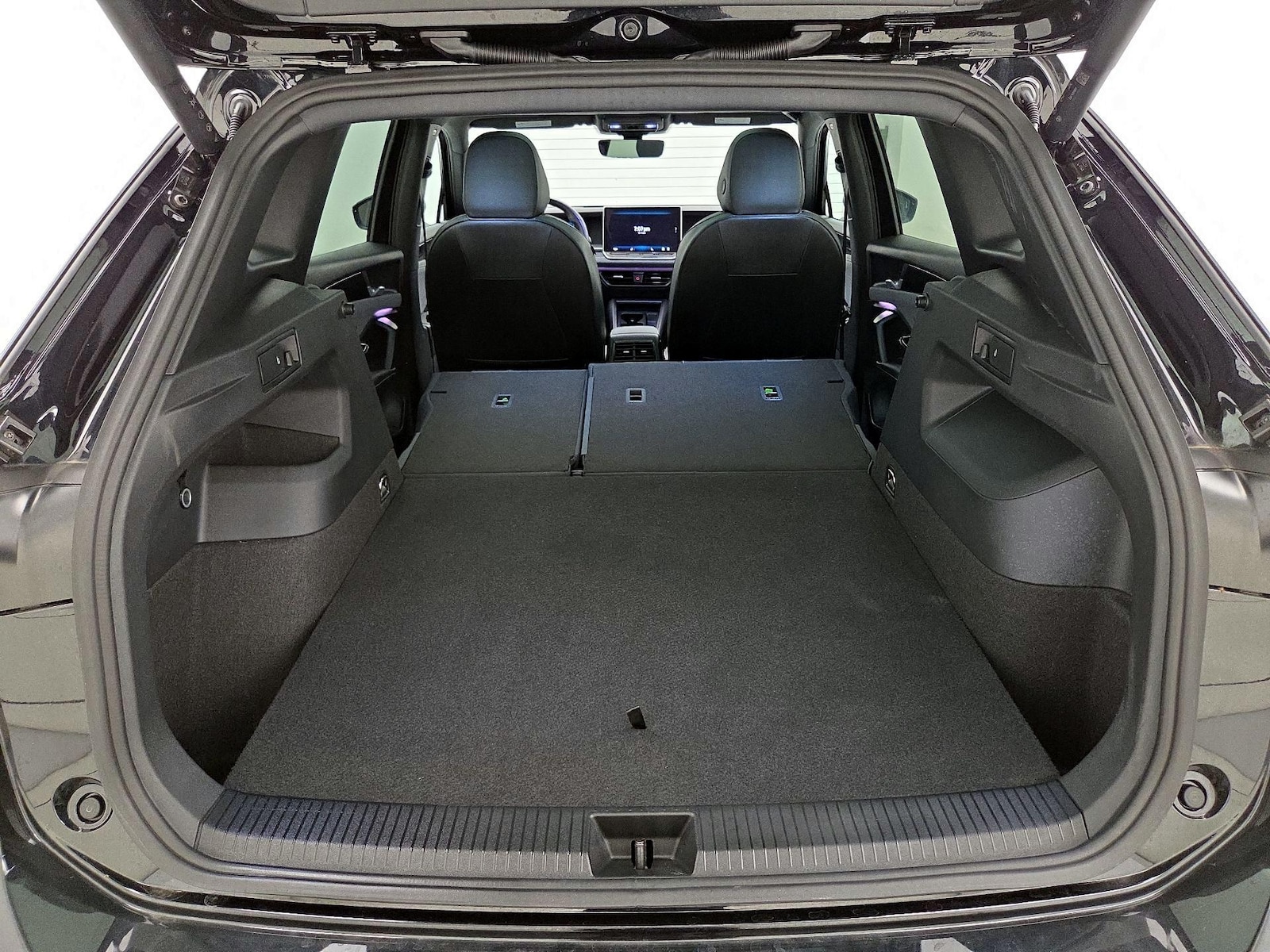 2025 Volkswagen Tiguan SE R-LINE BLACK - Photo 23