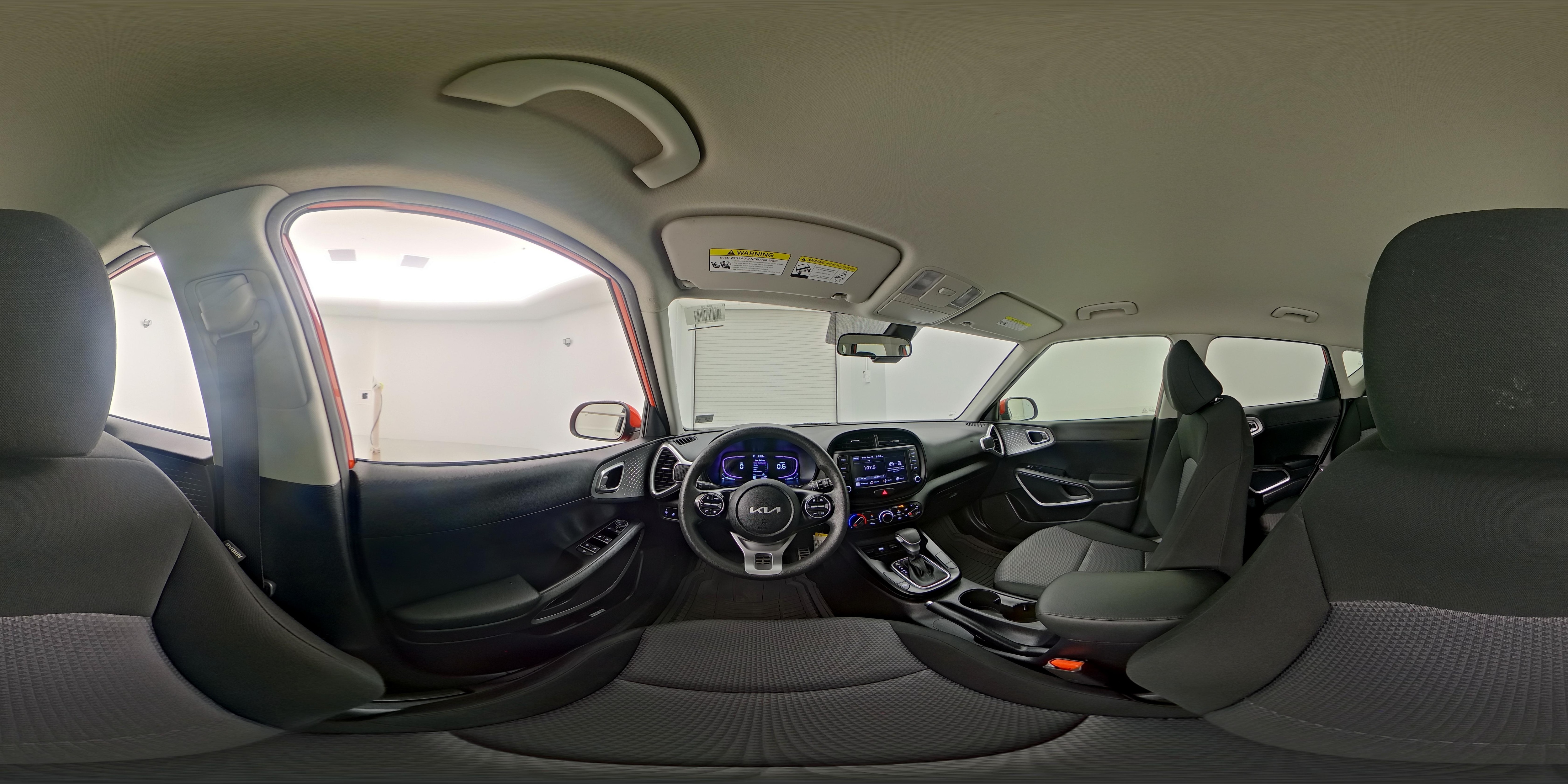 2023 Kia Soul LX - Photo 26