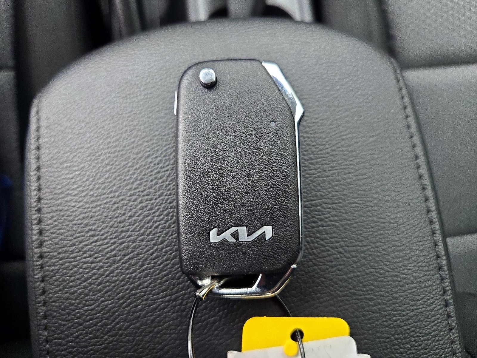 2023 Kia Soul LX - Photo 23