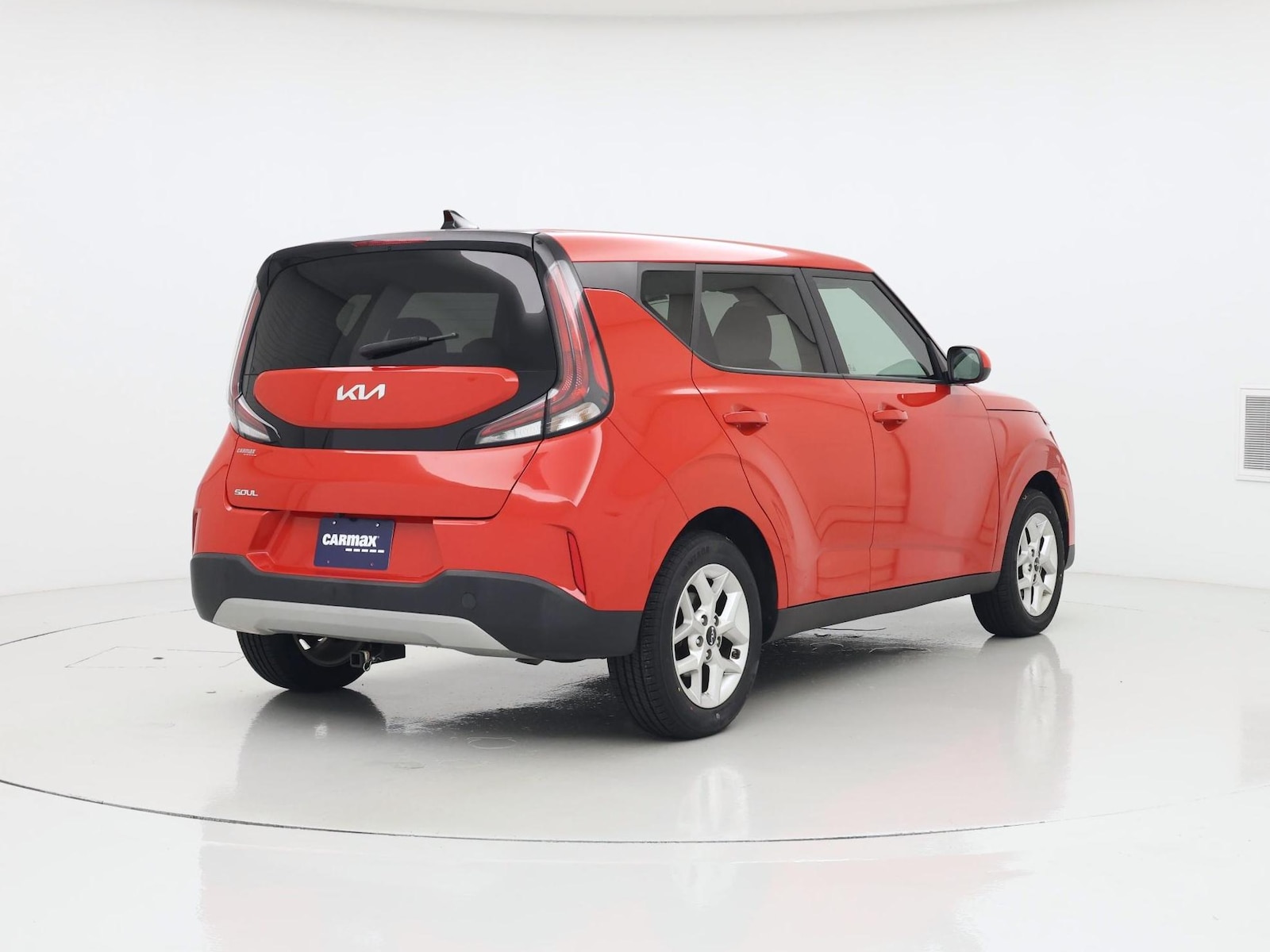 2023 Kia Soul LX - Photo 9