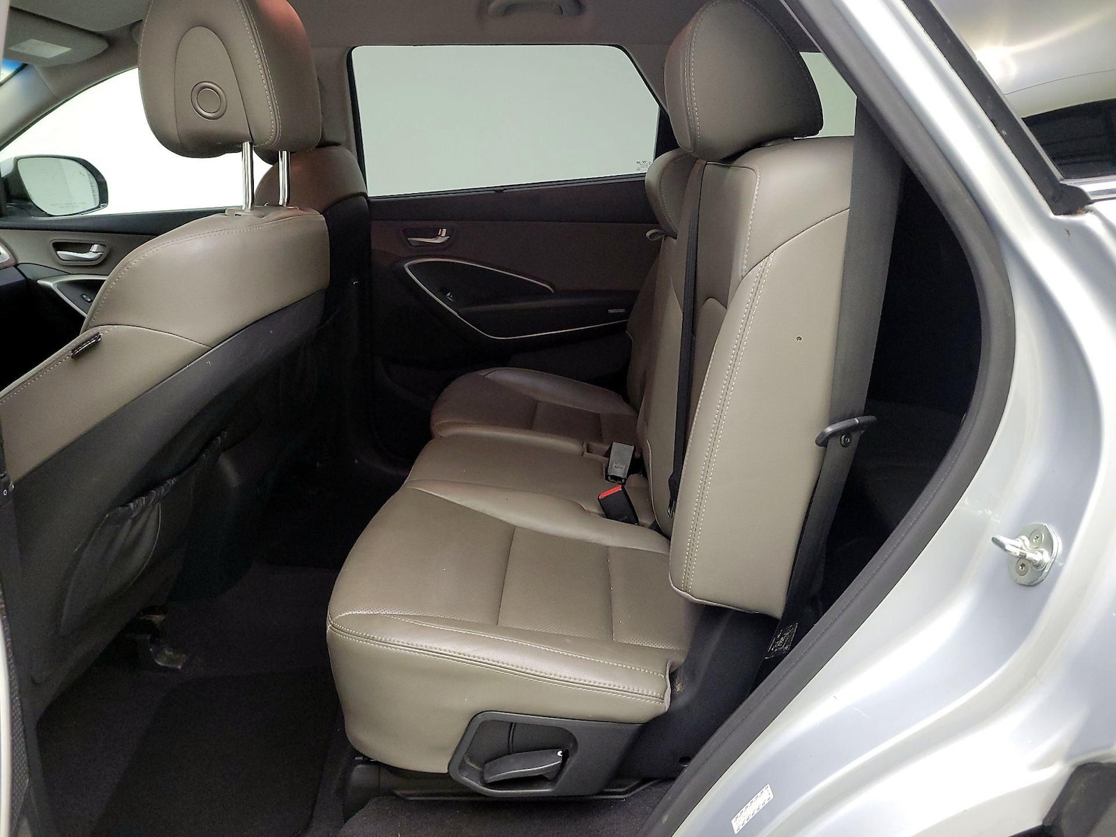 2017 Hyundai Santa Fe SE - Photo 20