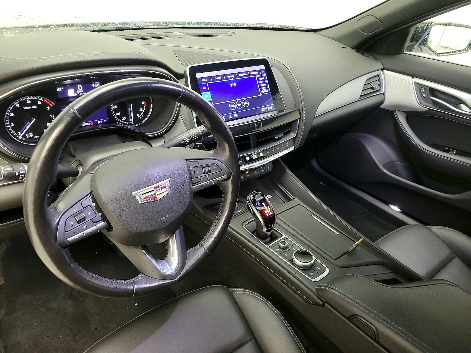 2022 Cadillac CT5 Luxury - Photo 10