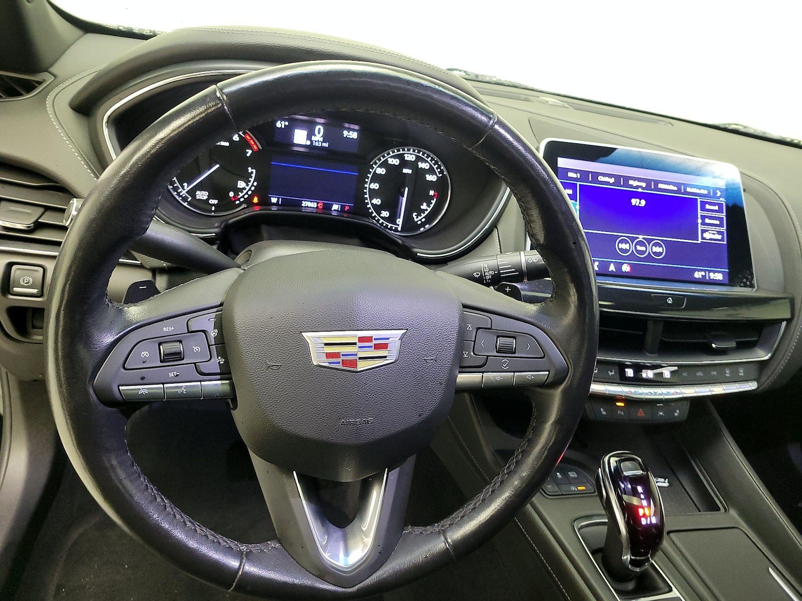 2022 Cadillac CT5 Luxury - Photo 11