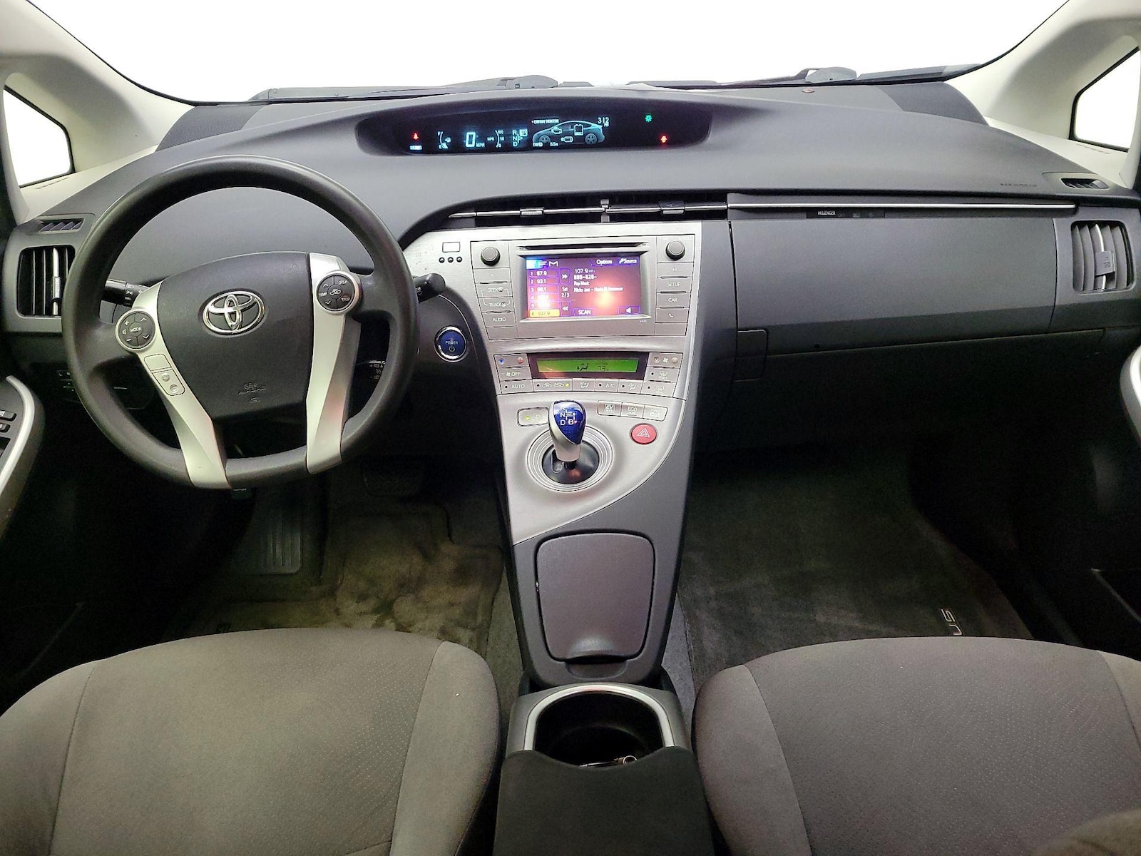 2015 Toyota Prius Four - Photo 10