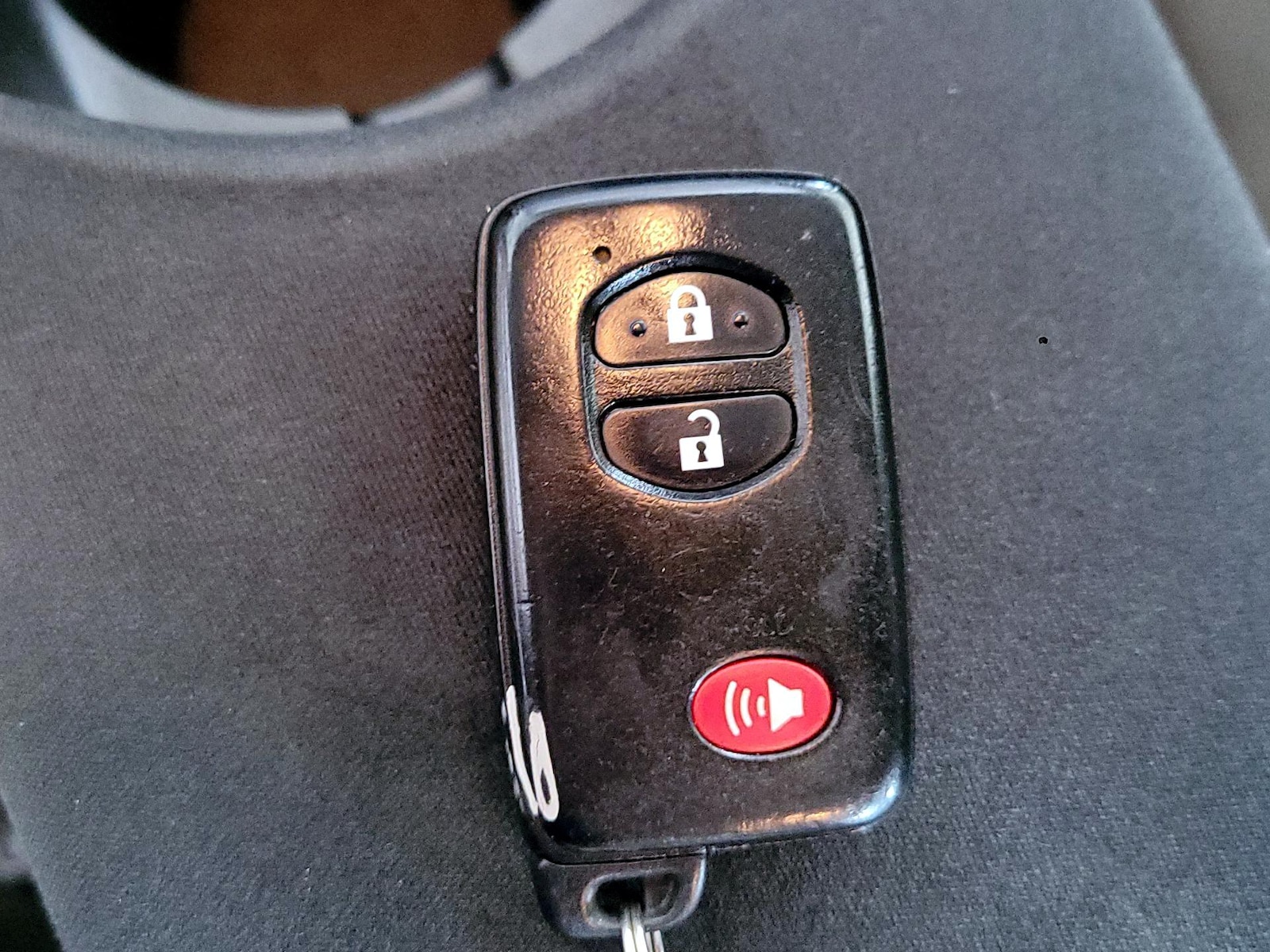2015 Toyota Prius Four - Photo 23