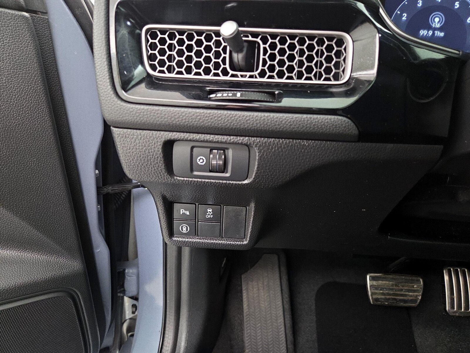 2023 Honda Civic Hatchback Sport Touring - Photo 14