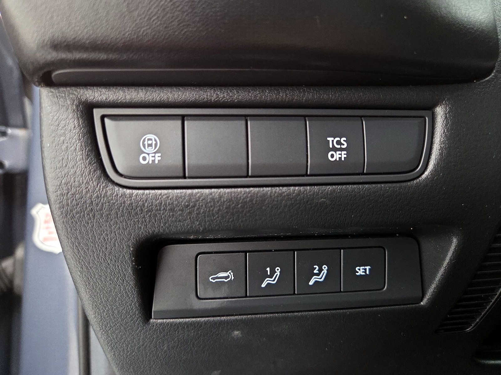 2025 Mazda CX-50 Premium Plus - Photo 14