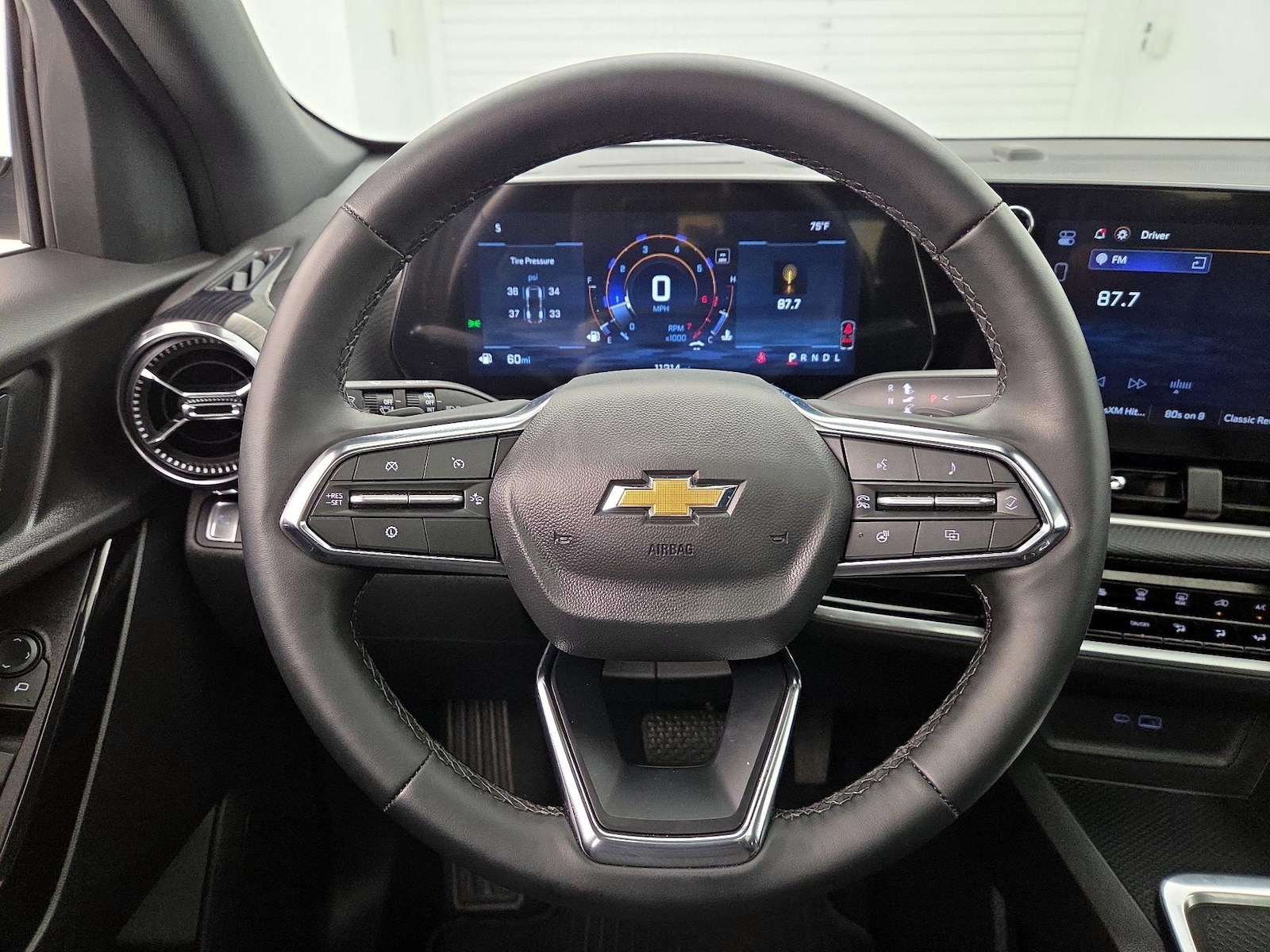 2026 Chevrolet Equinox LT - Photo 11