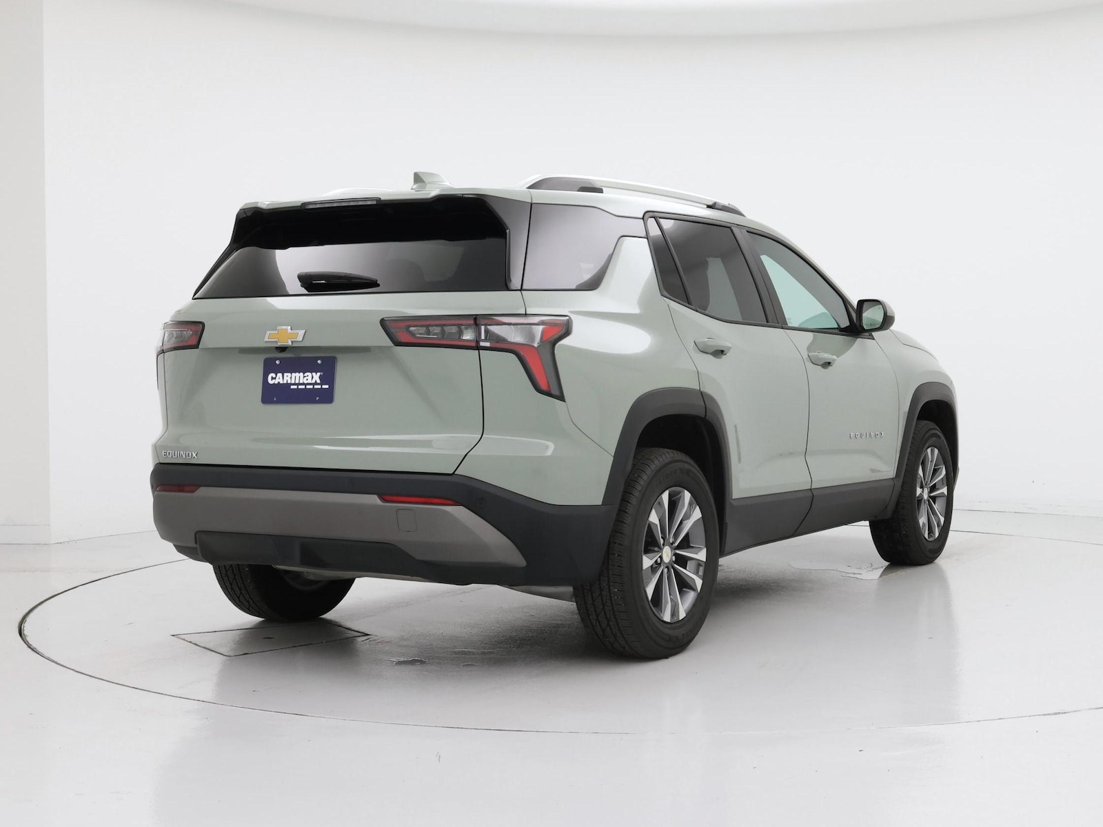 2026 Chevrolet Equinox LT - Photo 9