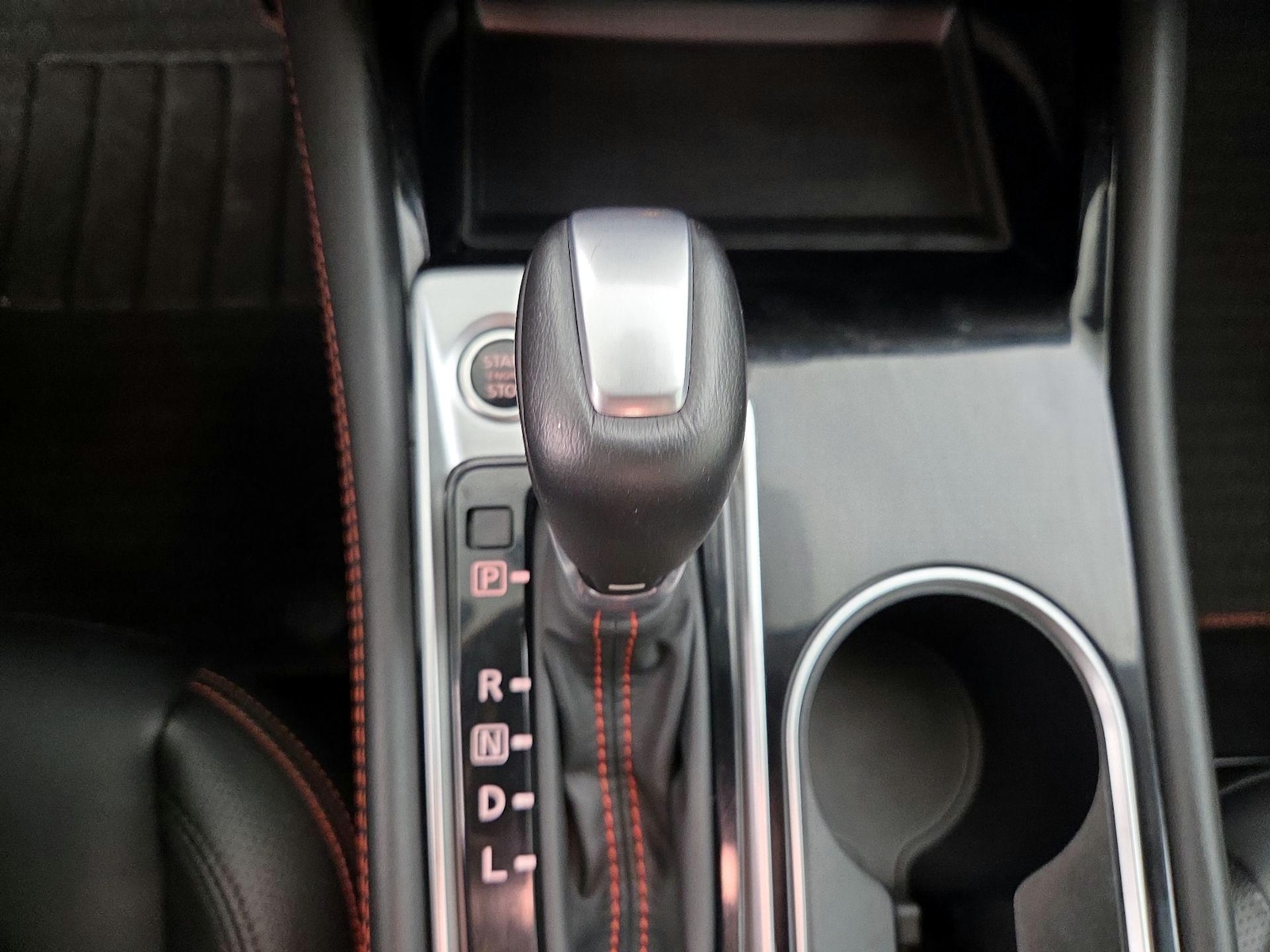 2025 Nissan Altima SR - Photo 18