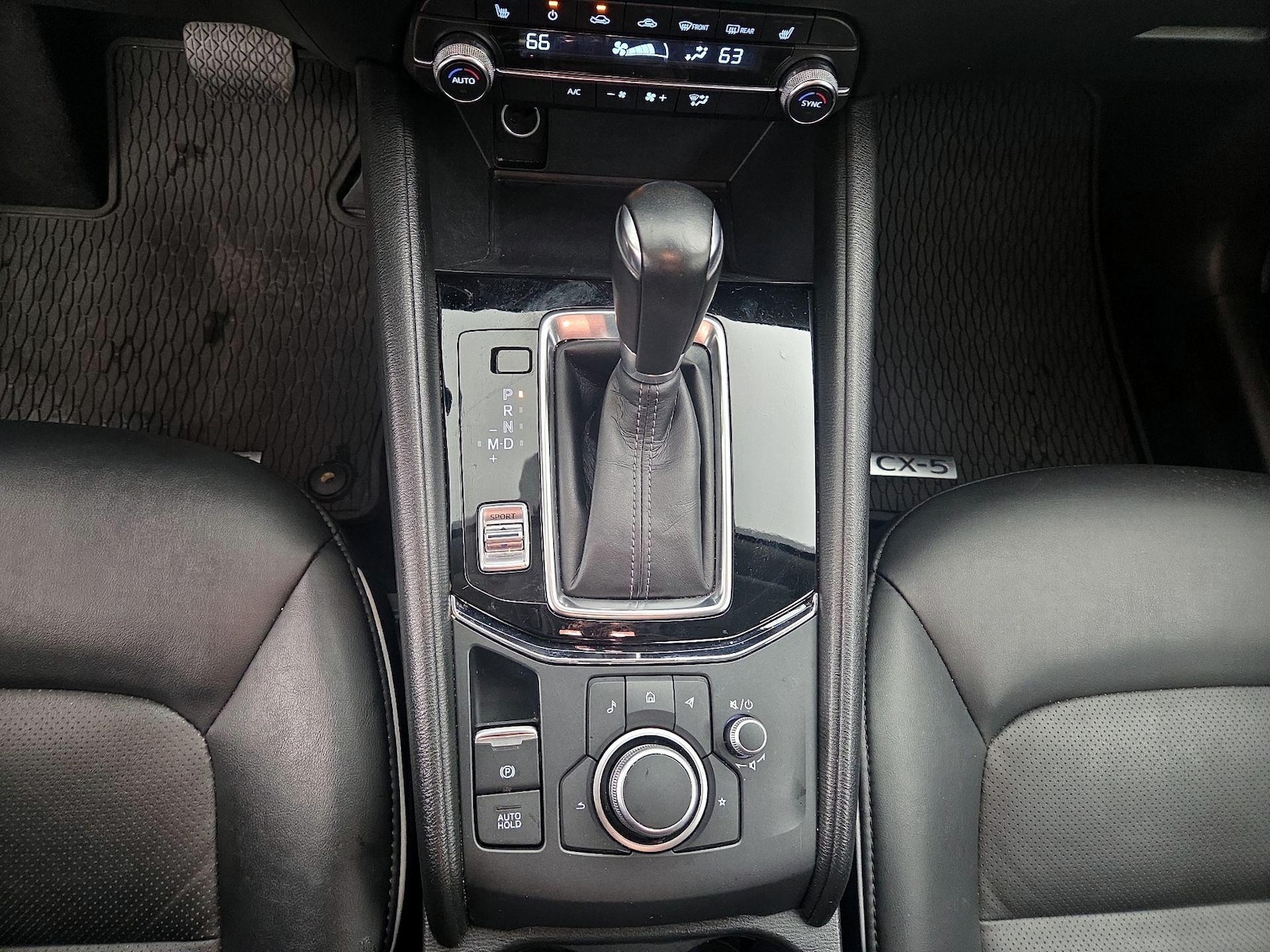 2024 Mazda CX-5 S Select Package - Photo 18