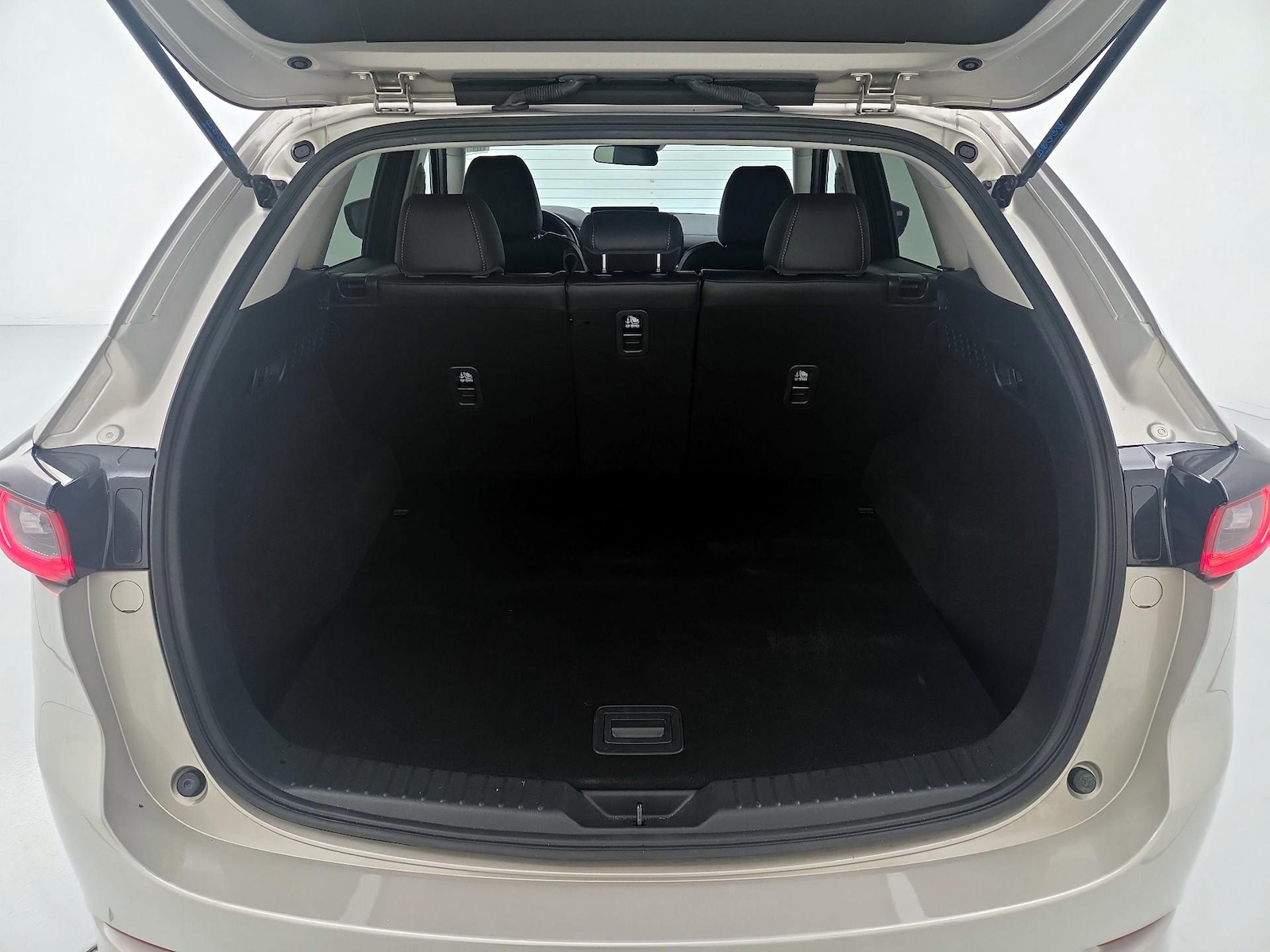 2024 Mazda CX-5 S Select Package - Photo 21