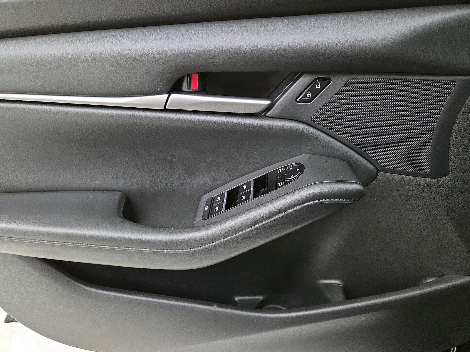 2021 Mazda Mazda3 Select - Photo 13