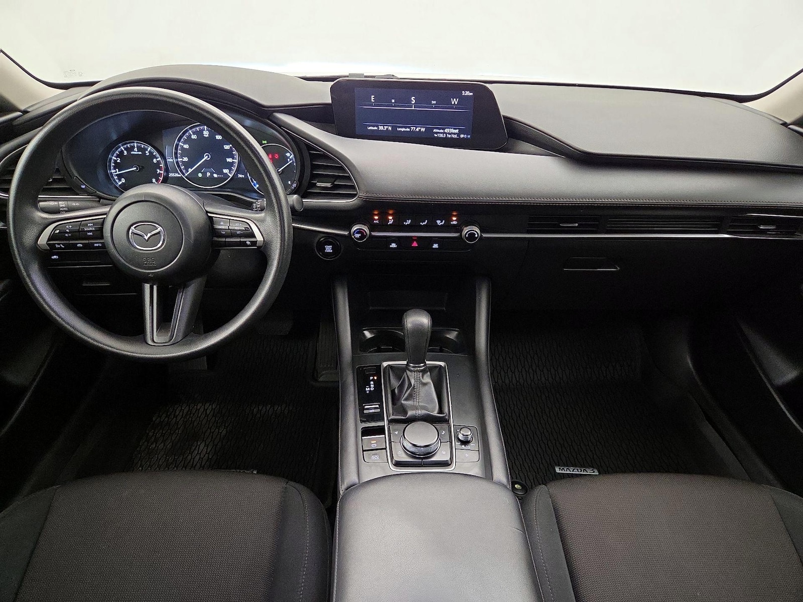 2025 Mazda Mazda3 S - Photo 10