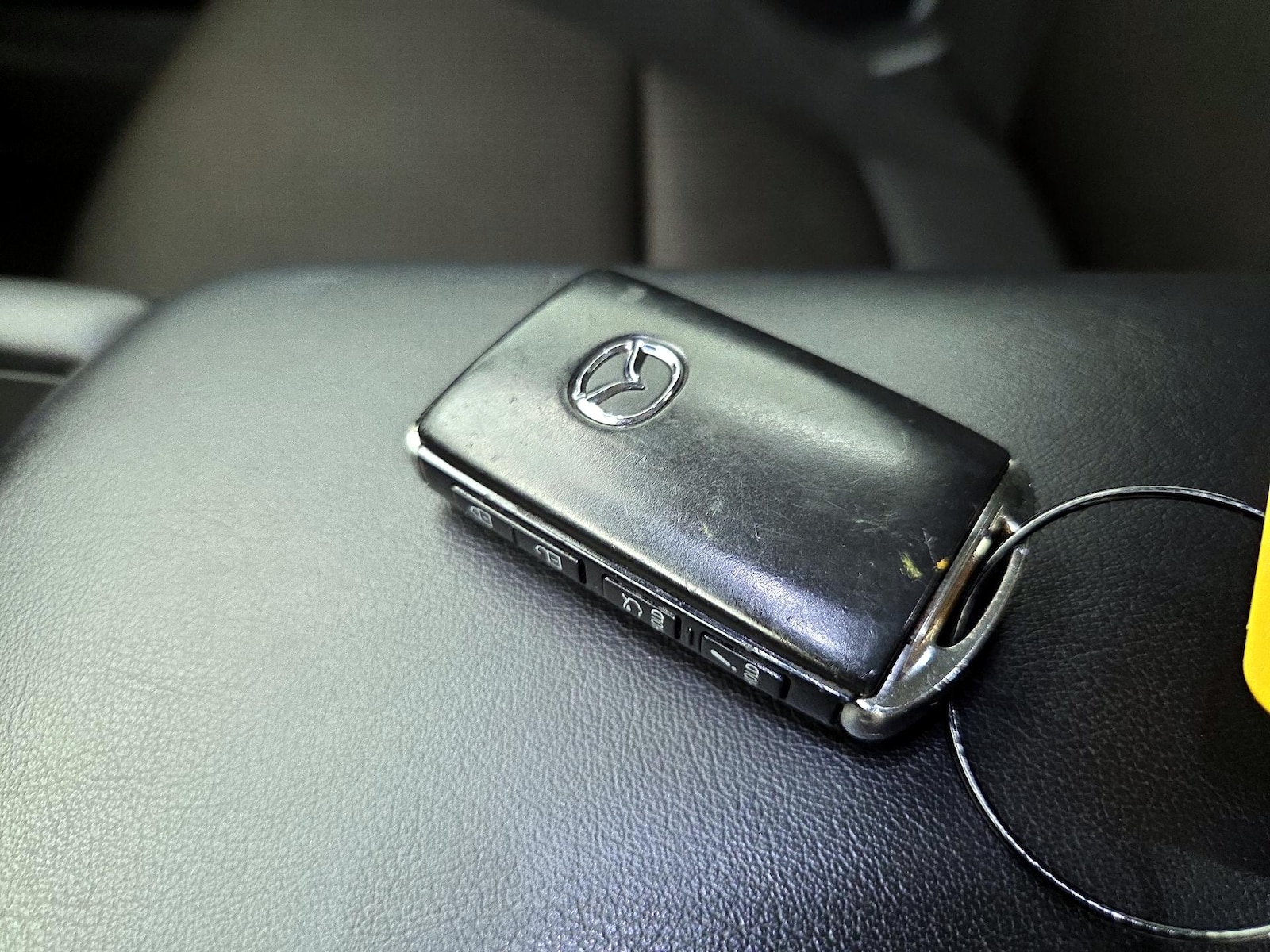 2025 Mazda Mazda3 S - Photo 24