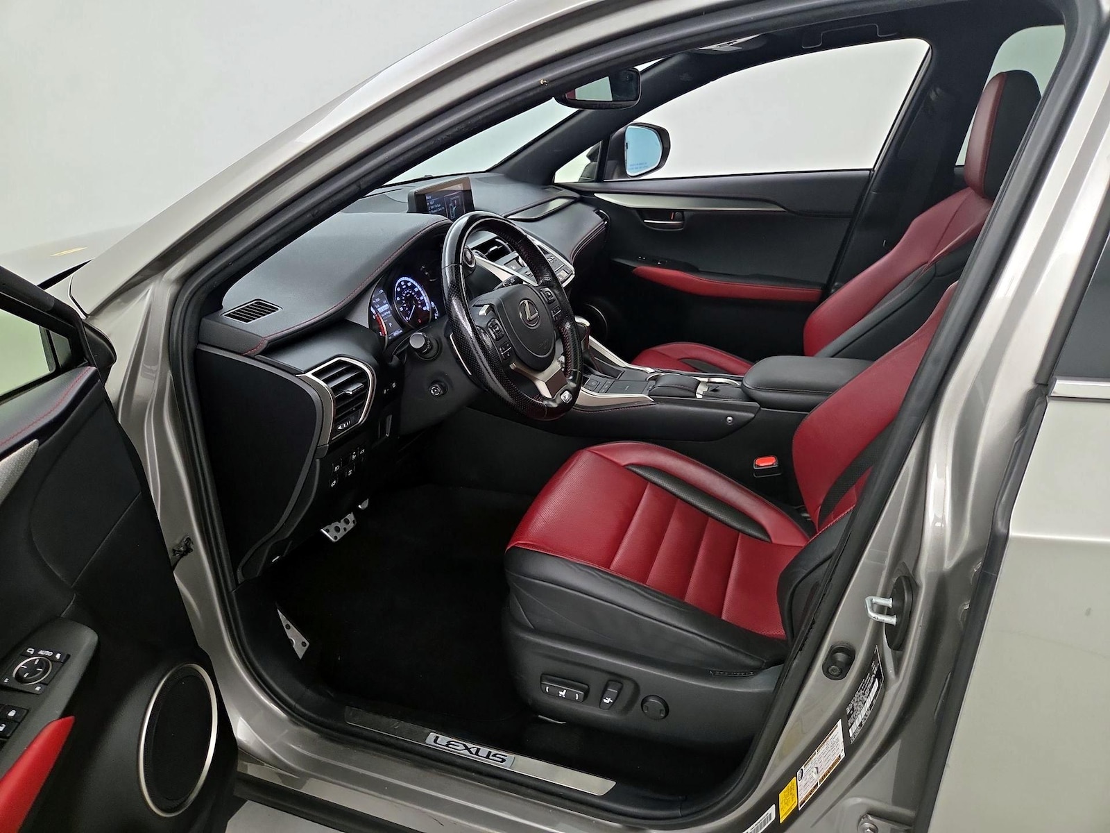 2021 Lexus NX 300 F SPORT - Photo 12