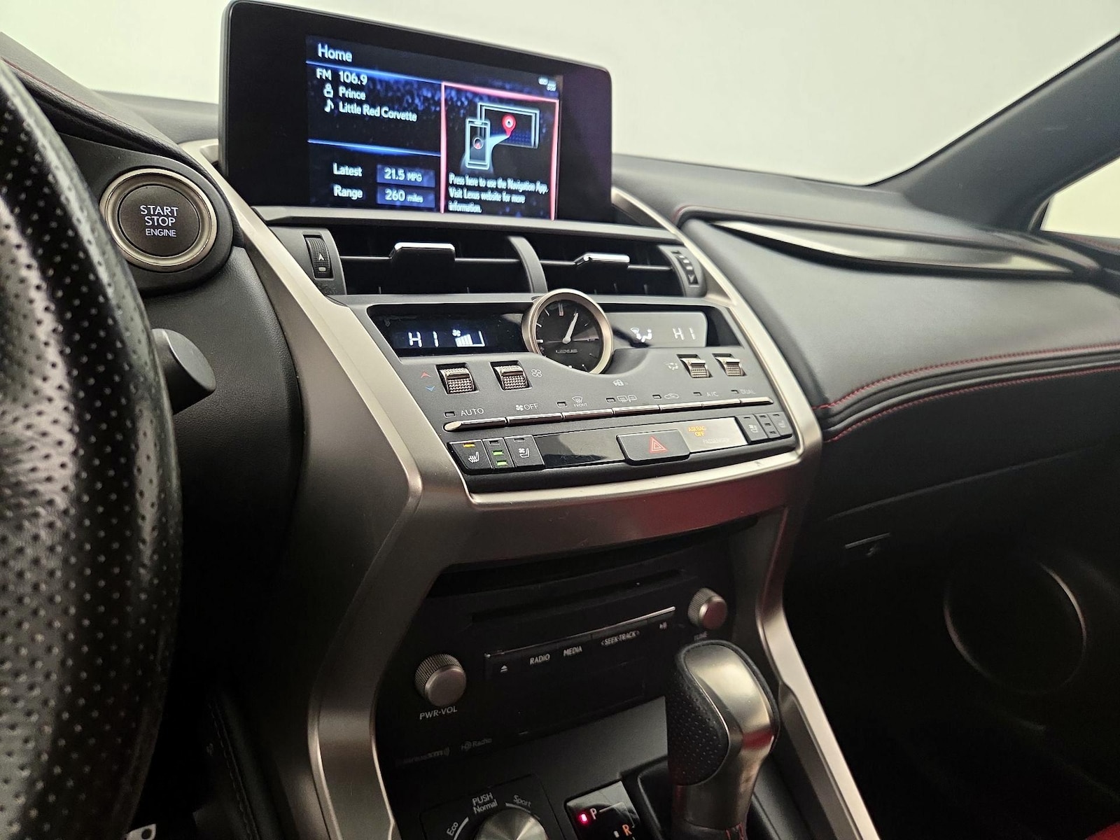 2021 Lexus NX 300 F SPORT - Photo 17