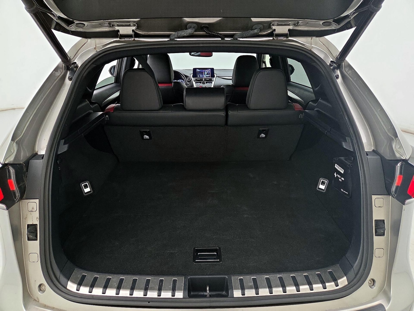 2021 Lexus NX 300 F SPORT - Photo 22