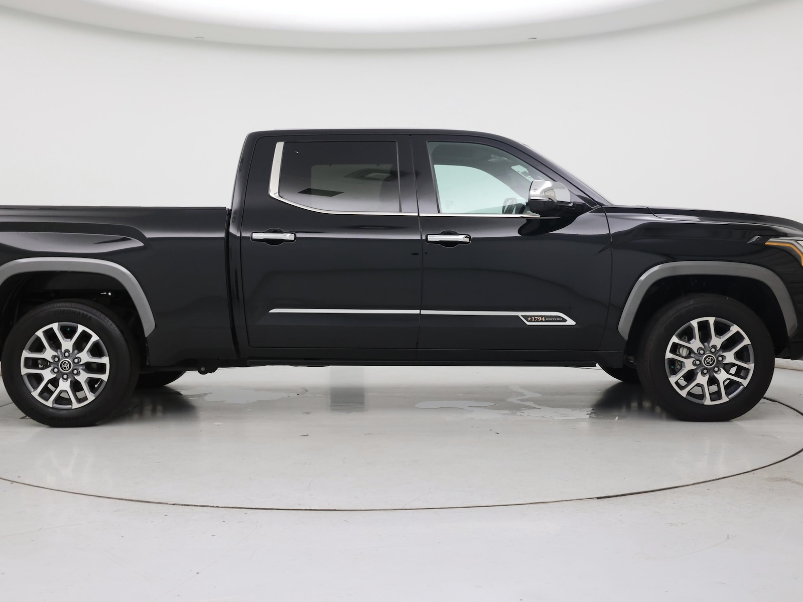 2024 Toyota Tundra 1794 Edition - Photo 8