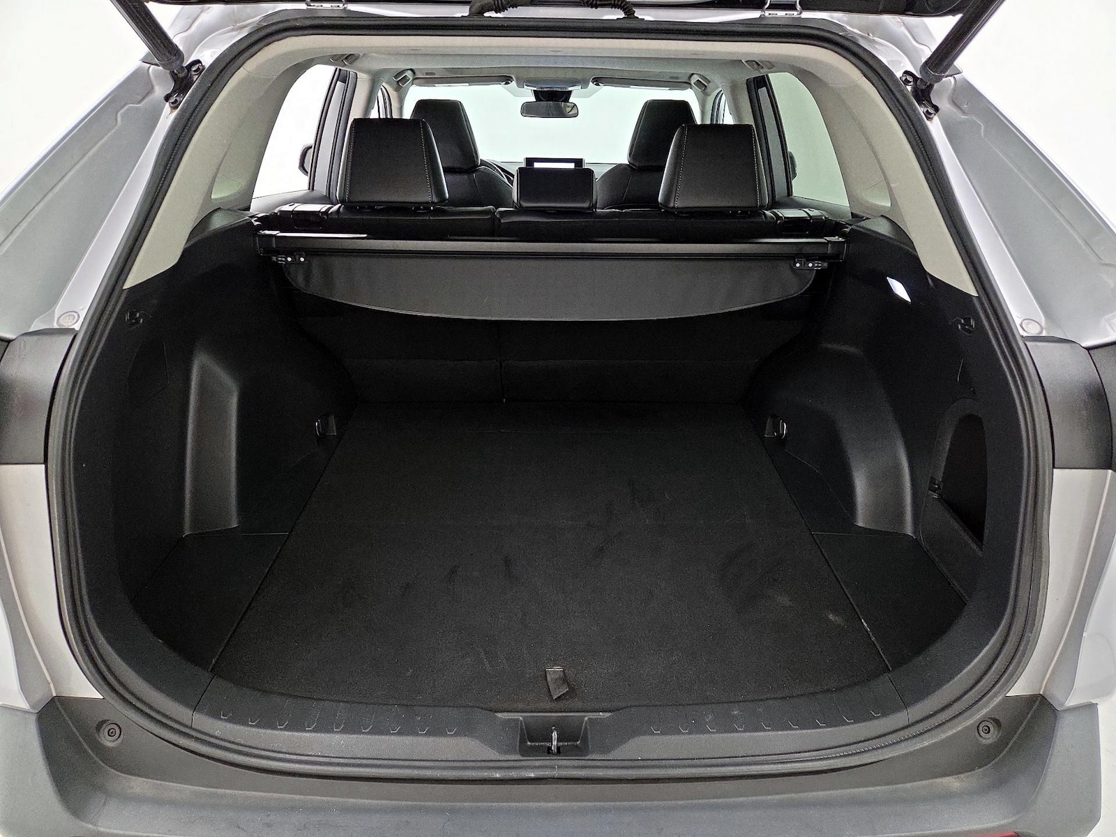 2023 Toyota RAV4 XLE Premium - Photo 22
