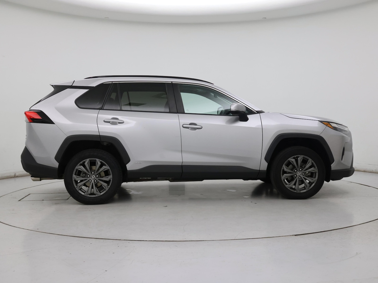 2023 Toyota RAV4 XLE Premium - Photo 8