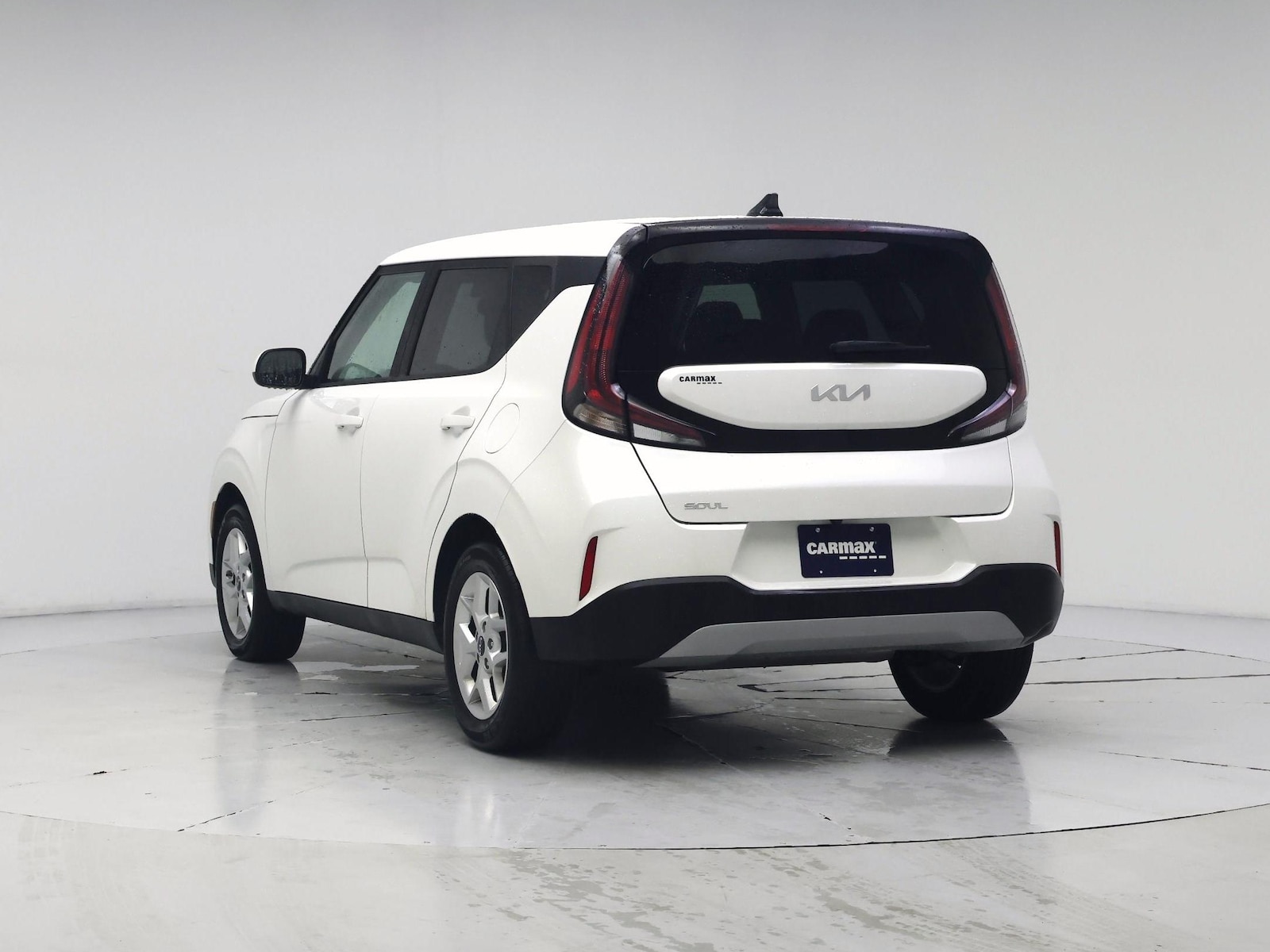 2023 Kia Soul LX - Photo 3