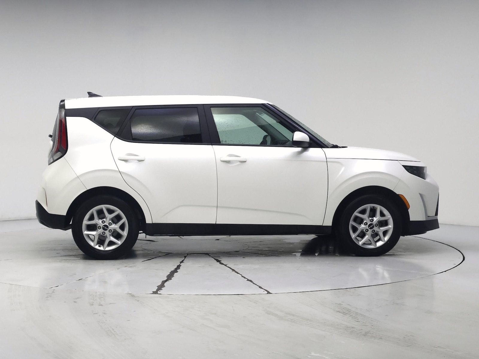 2023 Kia Soul LX - Photo 8