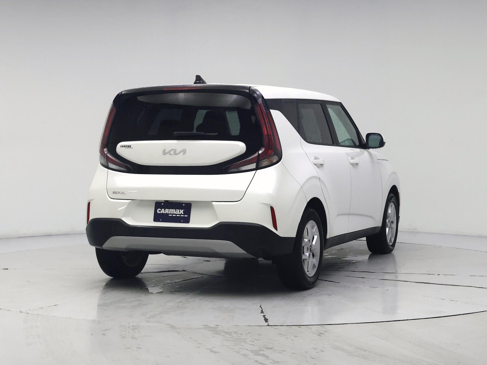 2023 Kia Soul LX - Photo 9