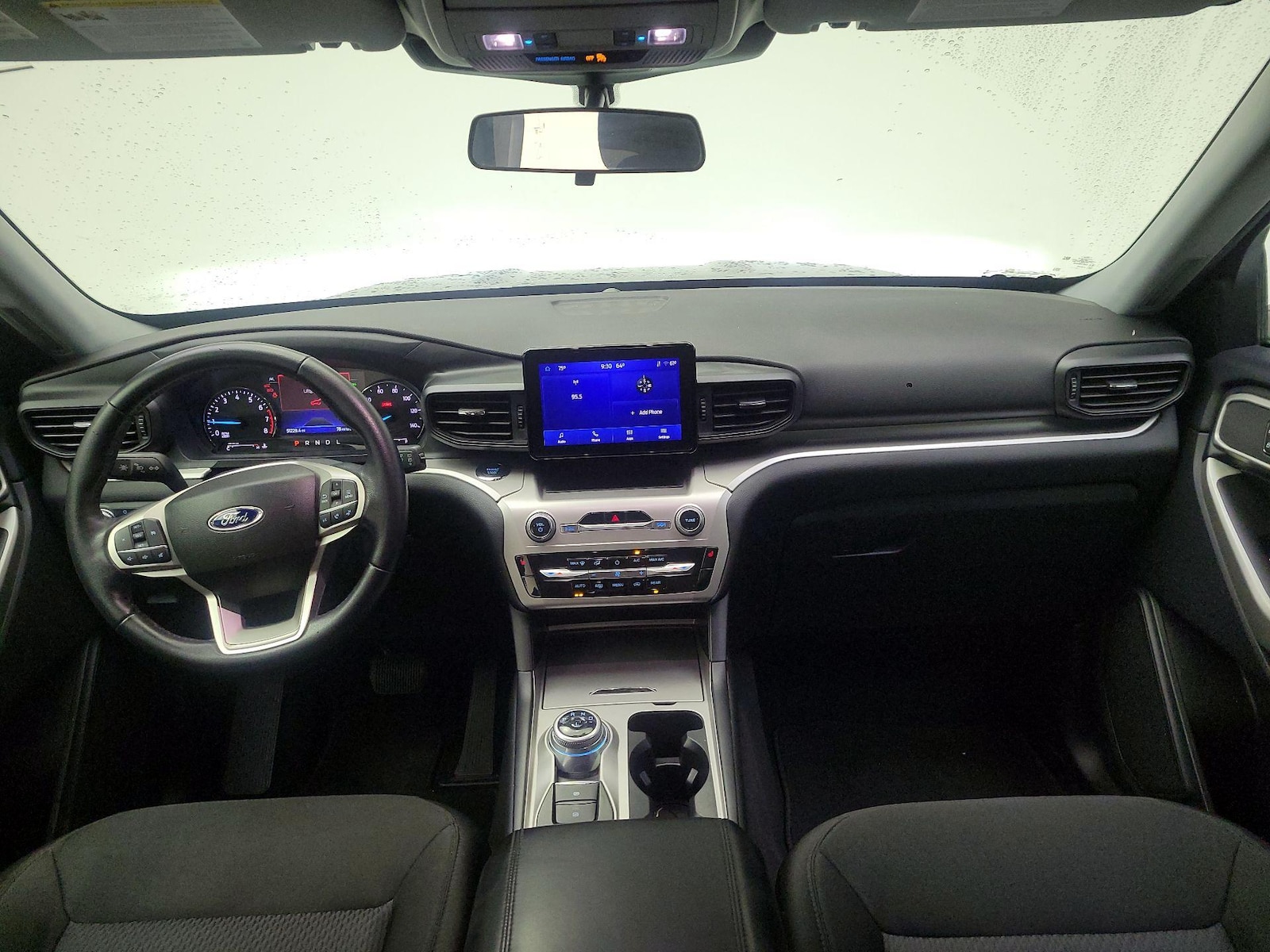 2022 Ford Explorer XLT - Photo 10