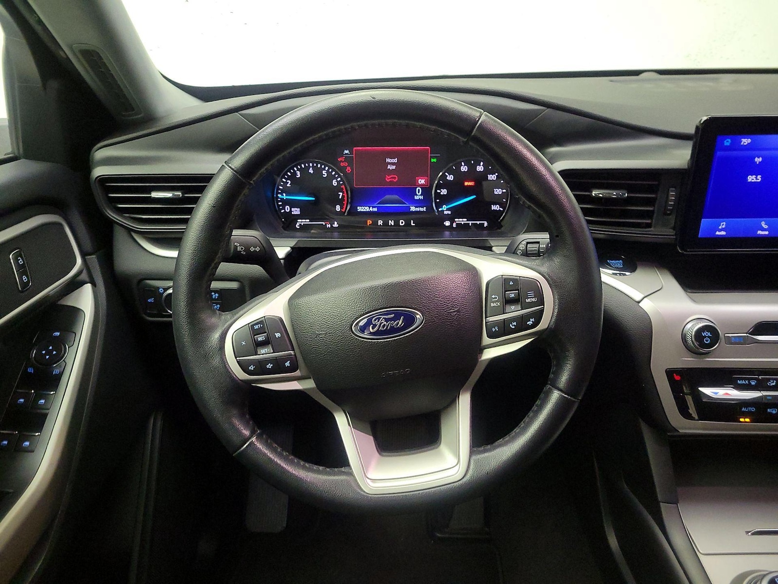 2022 Ford Explorer XLT - Photo 11